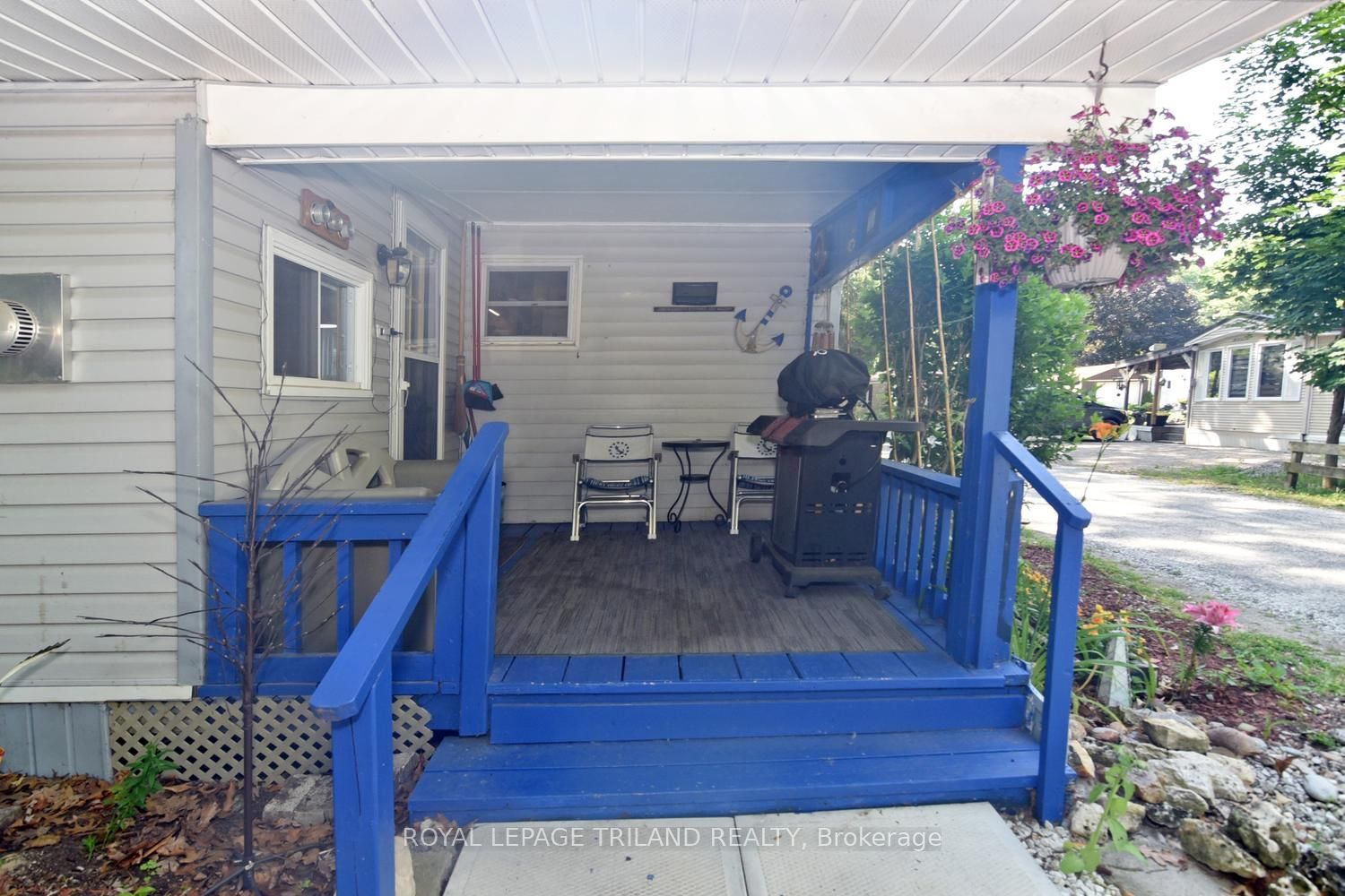 9910 Northville Crescent B11 Property Photo 5