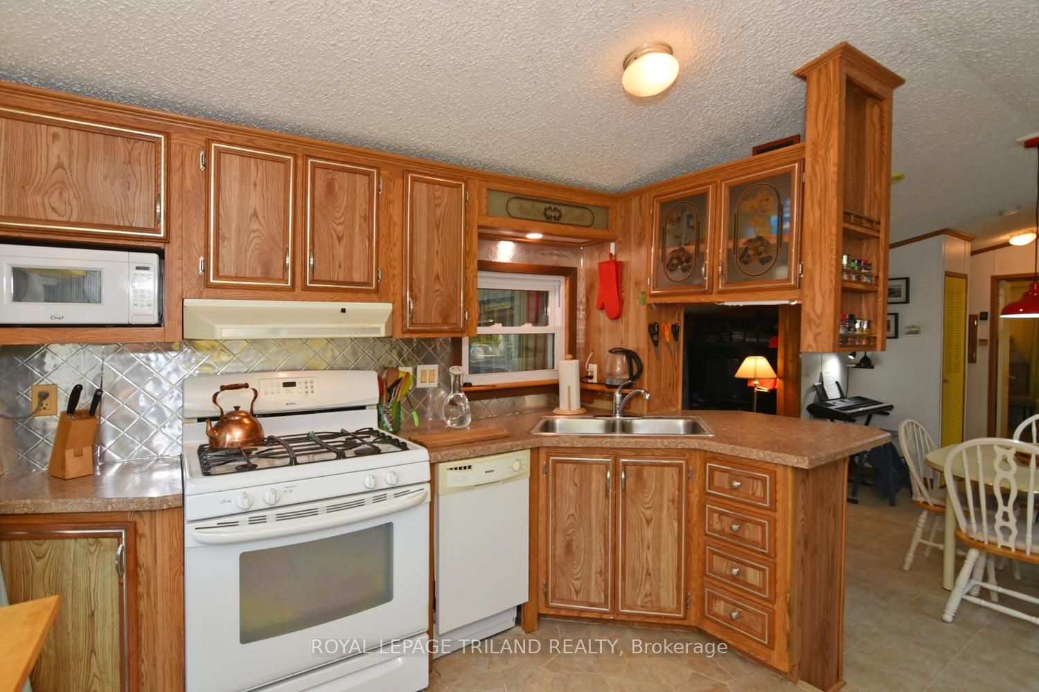 9910 Northville Crescent B11 Property Photo 16