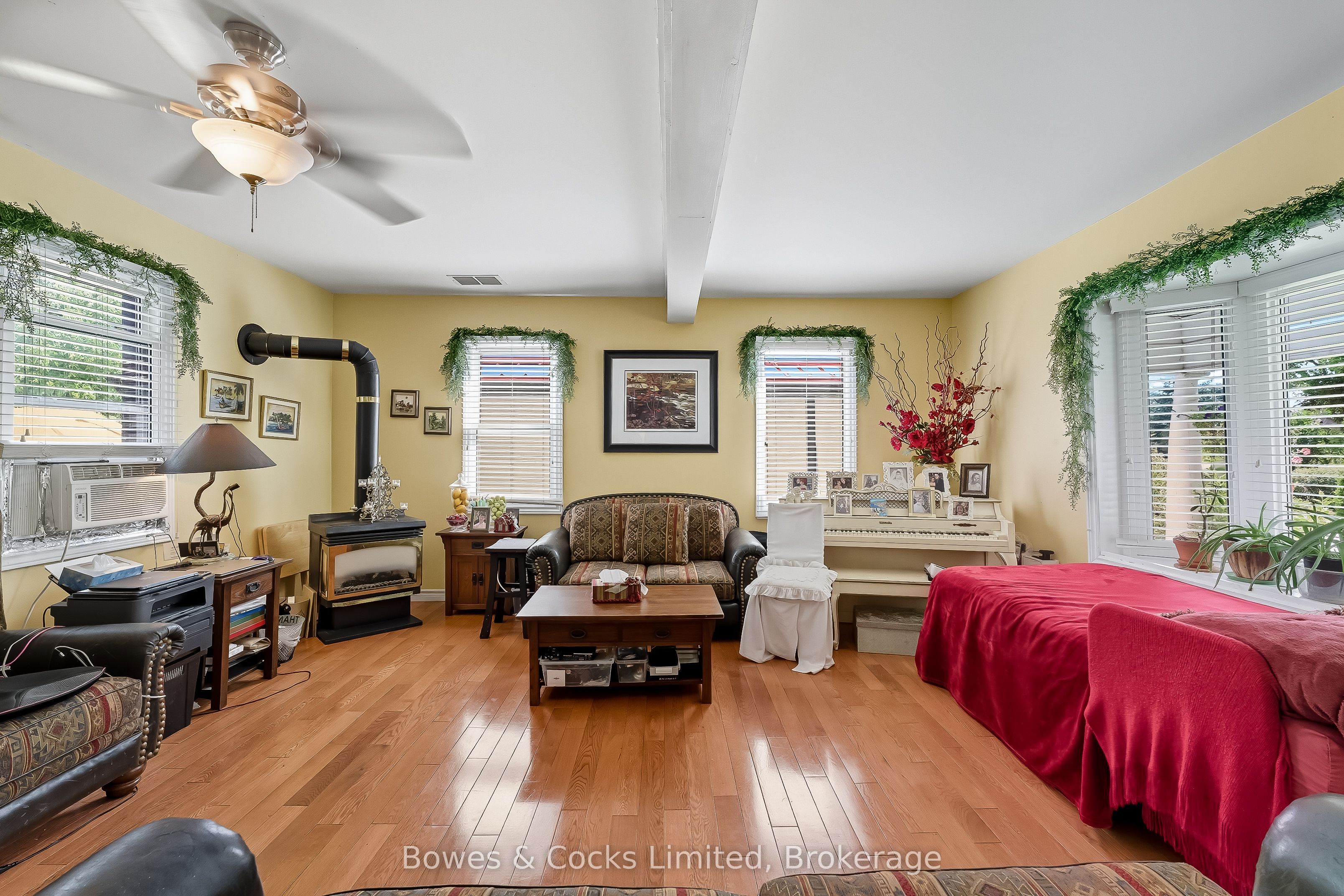 40 Victoria Street Property Photo 16
