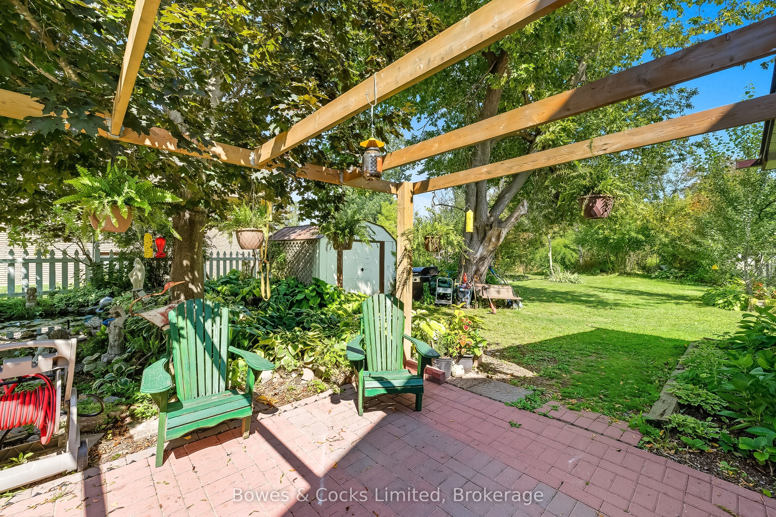 40 Victoria Street Property Photo 41