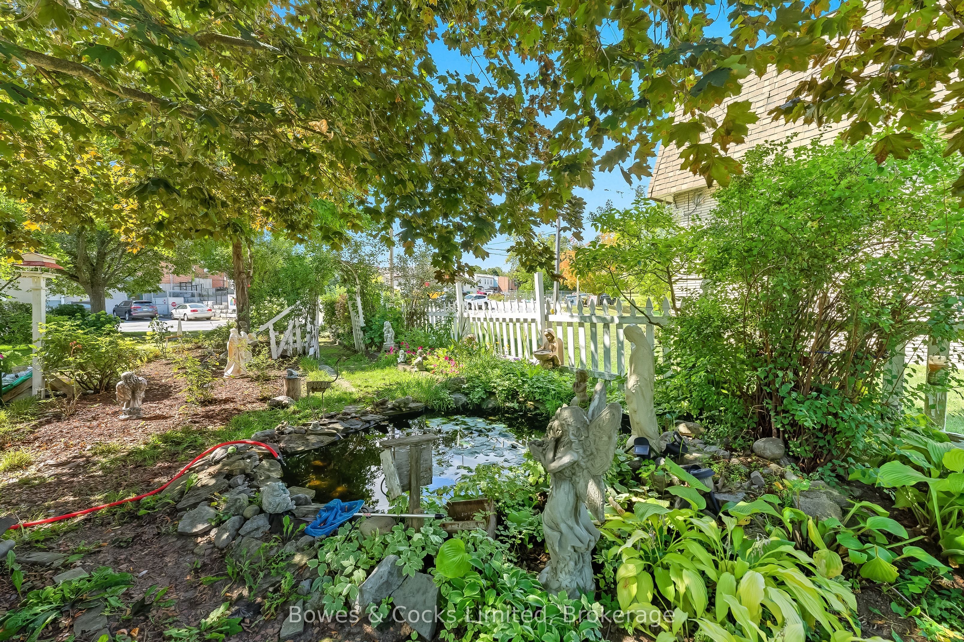 40 Victoria Street Property Photo 43