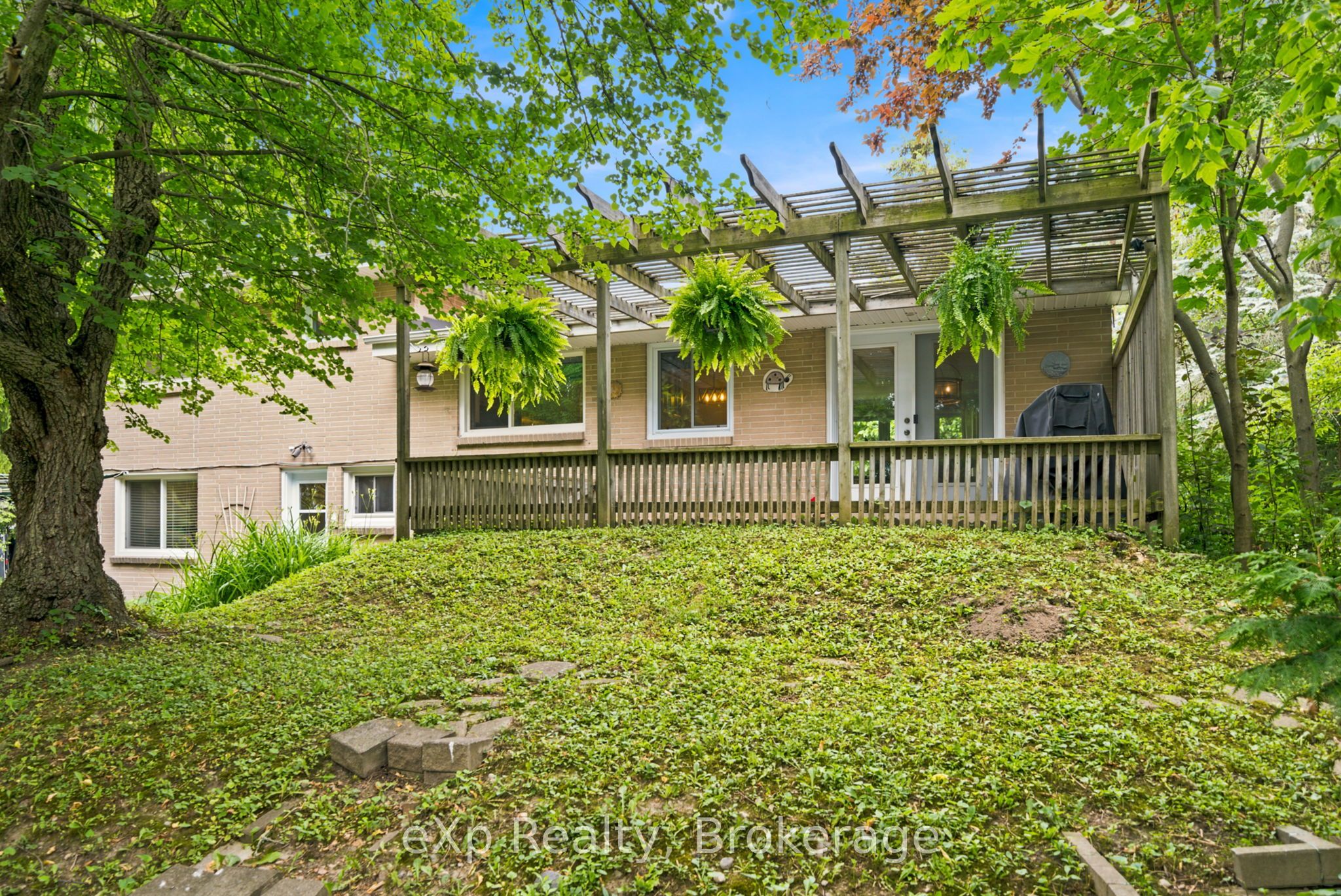 4 Mitchell Street Property Photo 27
