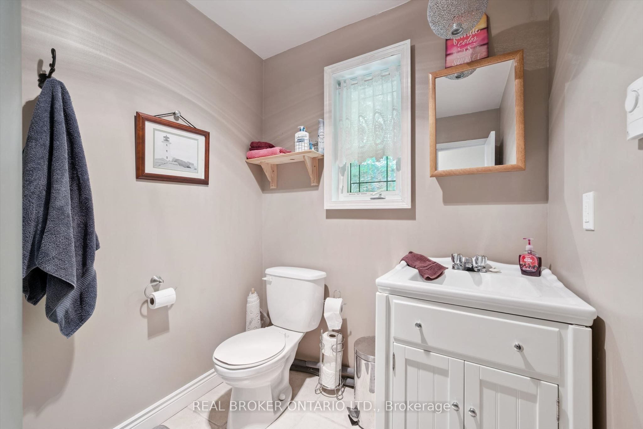 127 Cedar Crescent Property Photo 17
