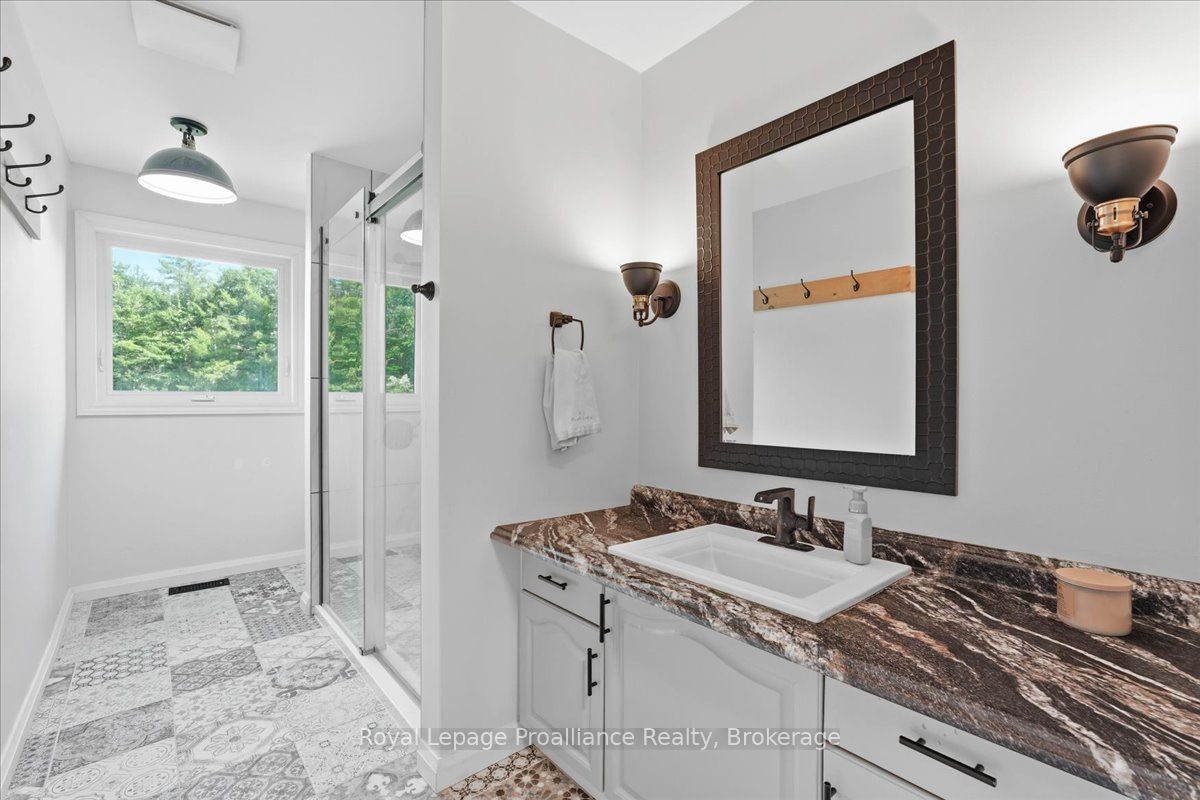 10389 Highway 41 Property Photo 19