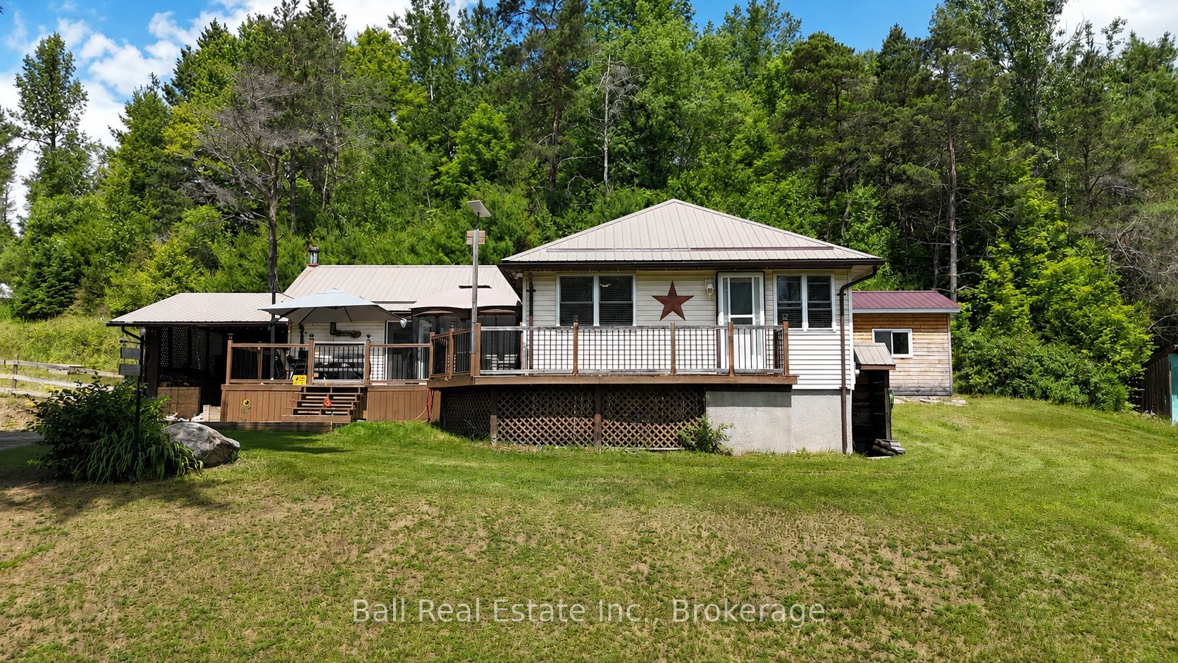1123 Harcourt Road Property Photo 1