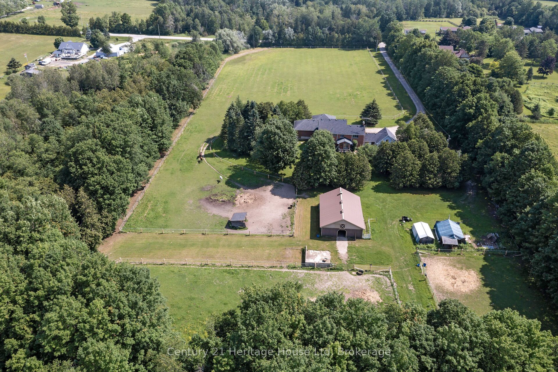 5822 2nd Line Property Photo 34