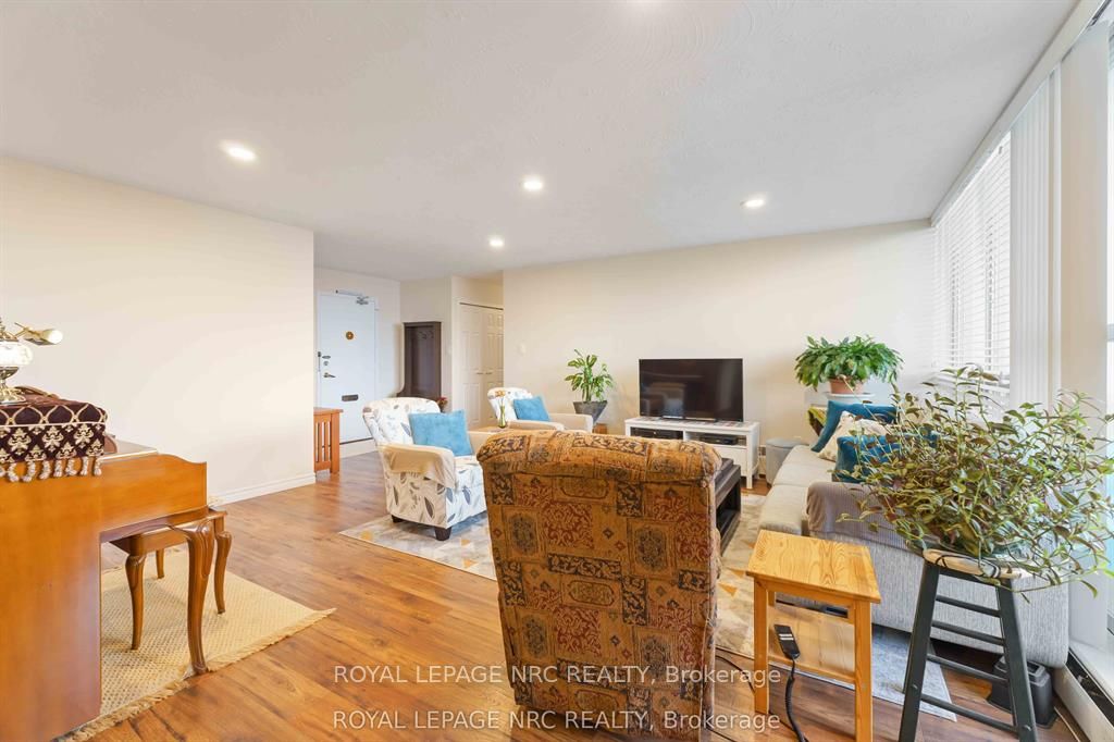 35 Towering Heights Boulevard 1107 Property Photo 7