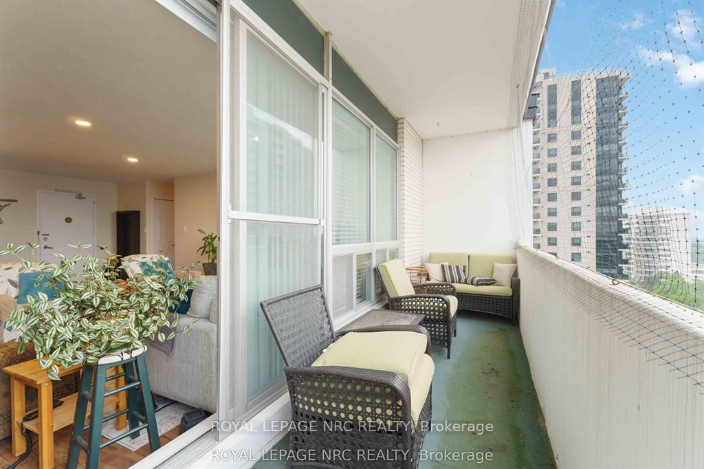 35 Towering Heights Boulevard 1107 Property Photo 29