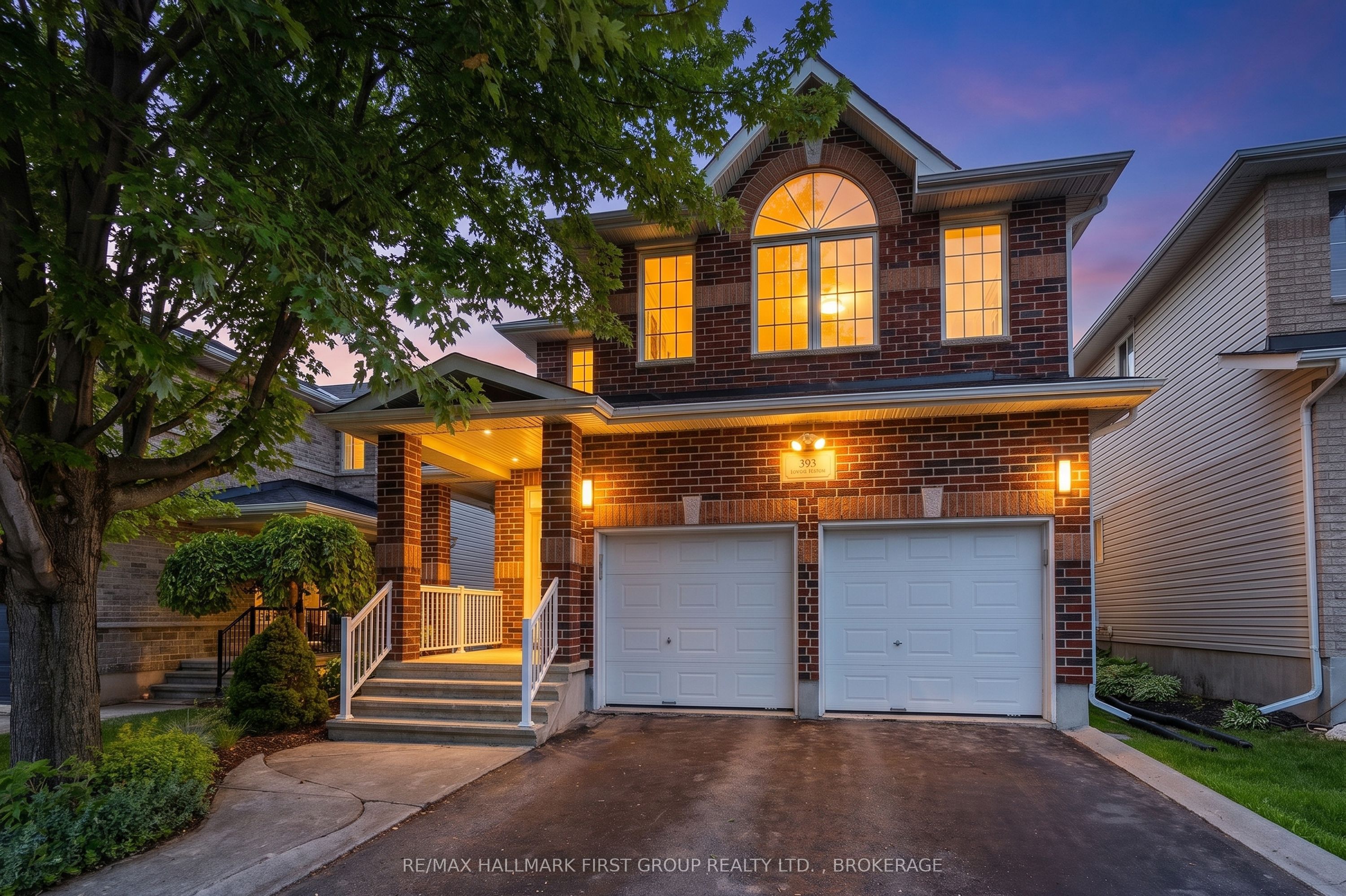 393 Cavendish Crescent Property Photo 1