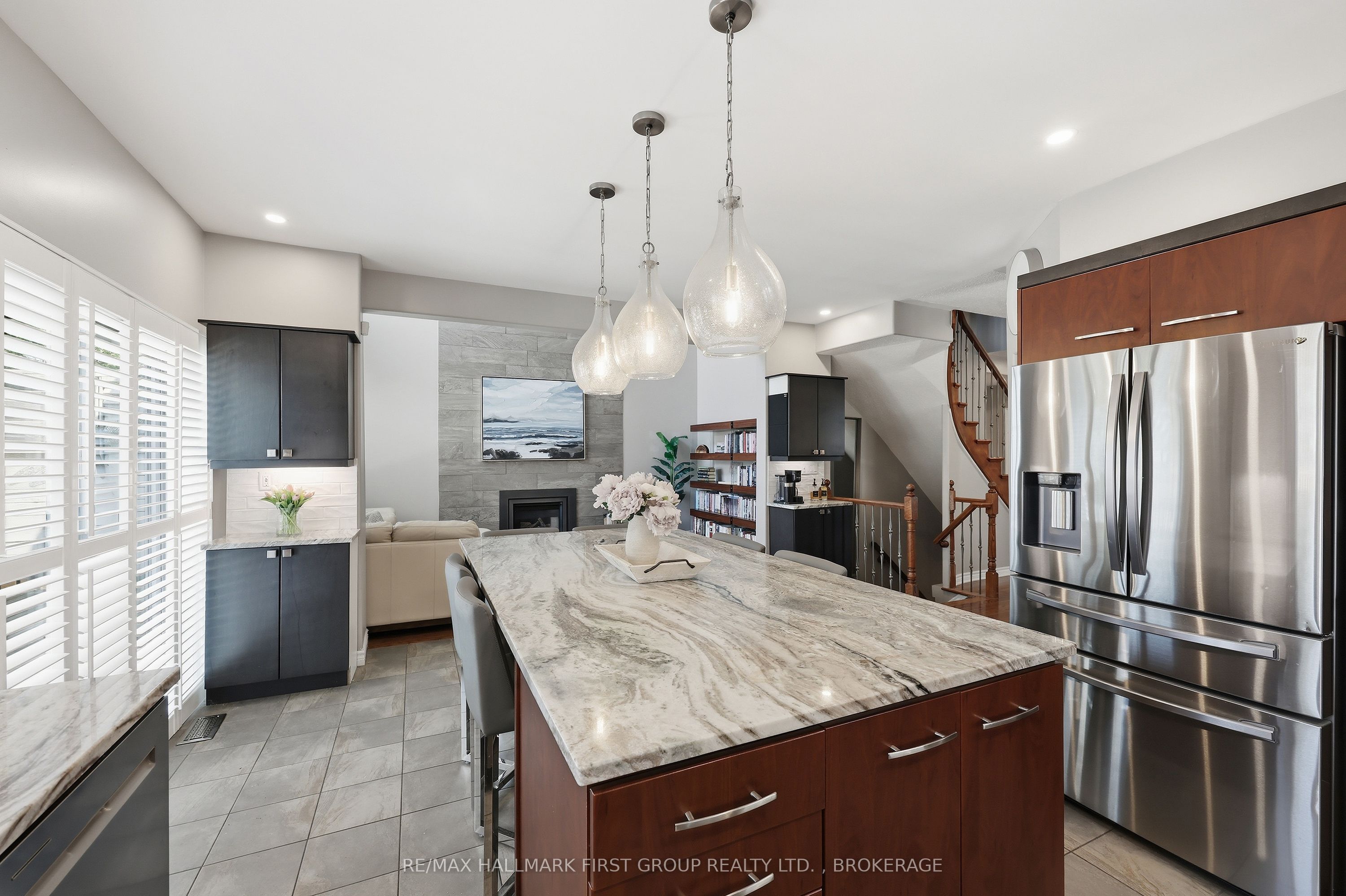 393 Cavendish Crescent Property Photo 17