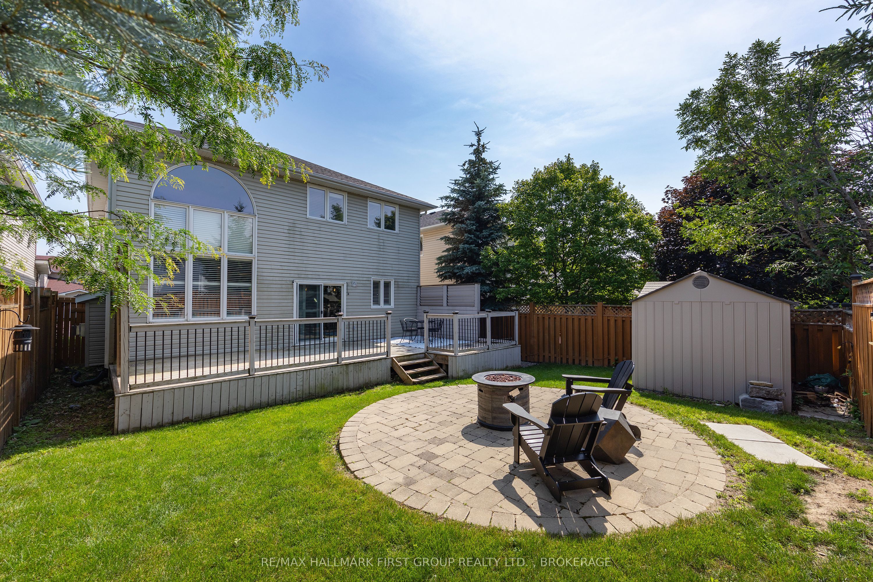 393 Cavendish Crescent Property Photo 44