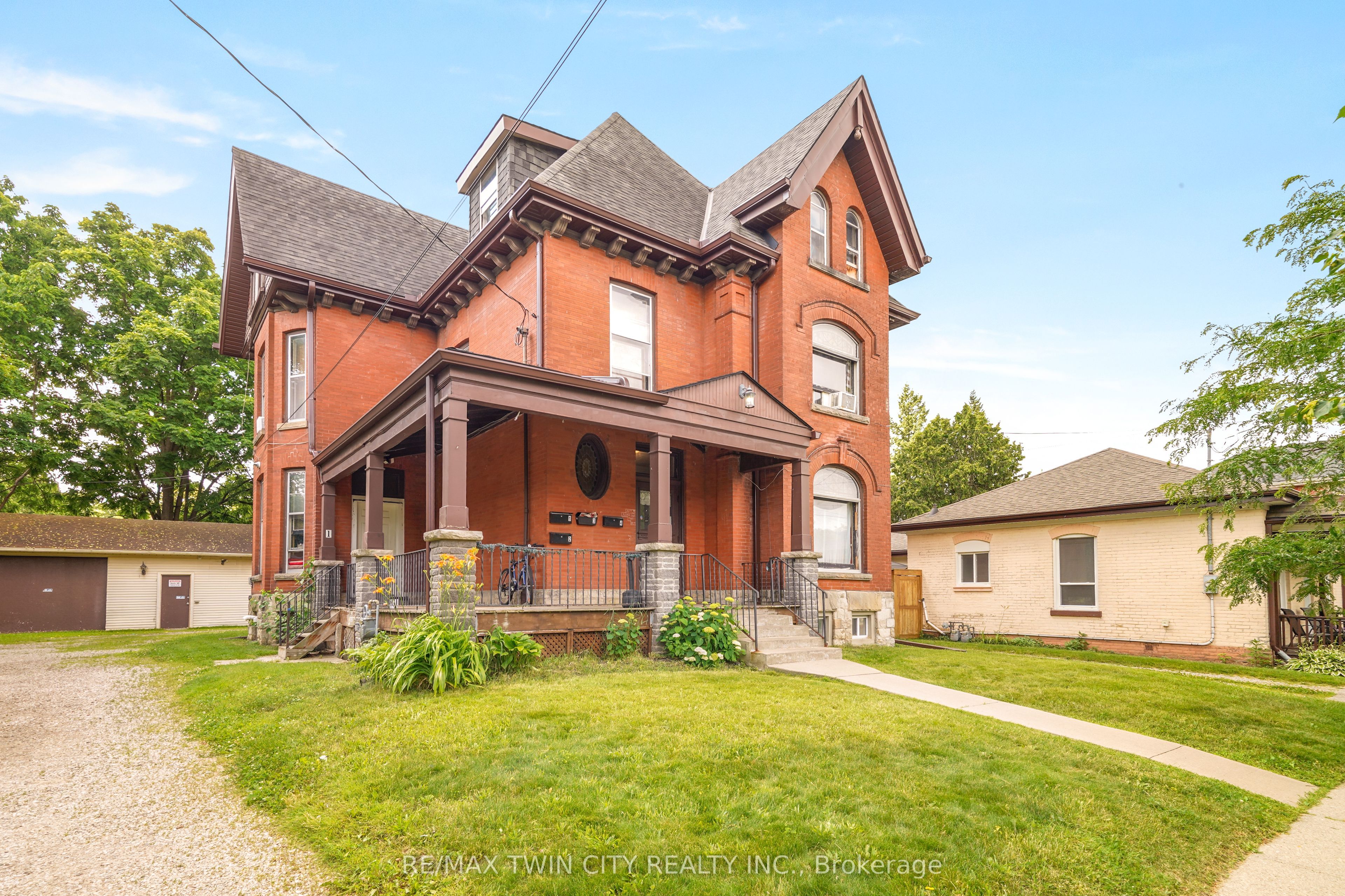 171 Nelson Street Property Photo 1