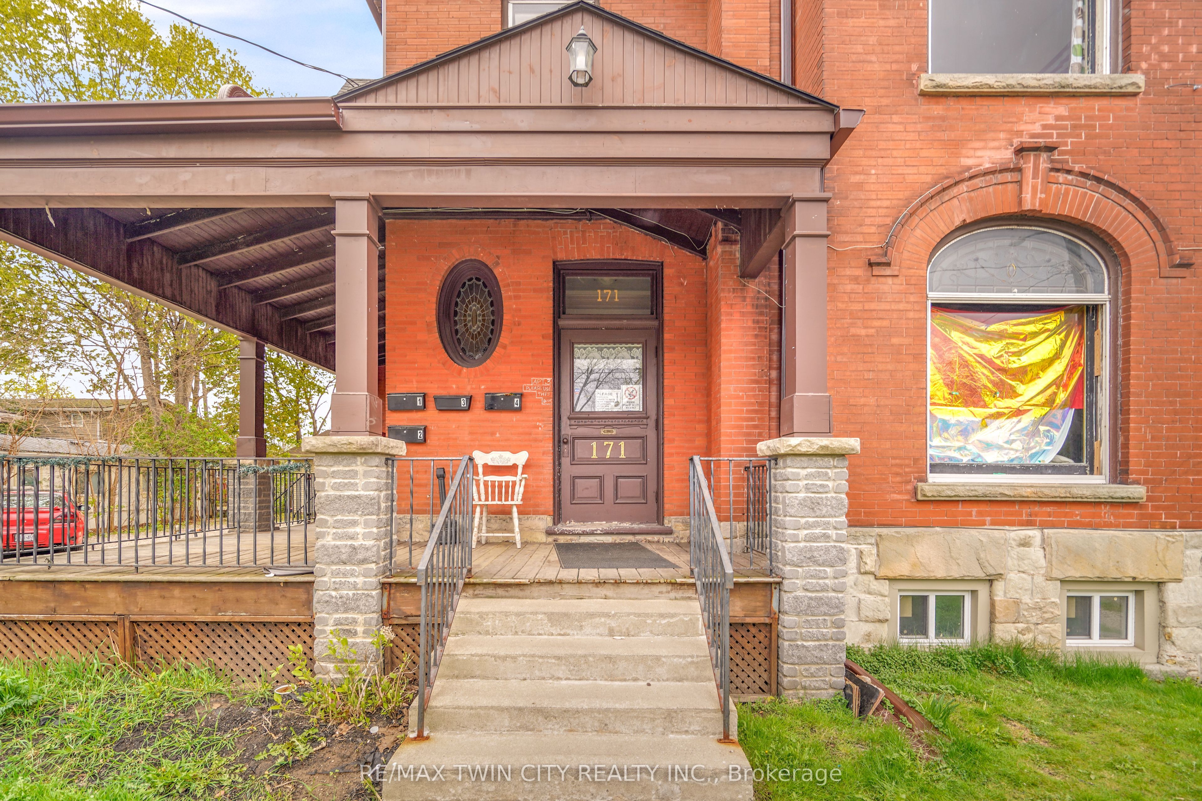 171 Nelson Street Property Photo 6