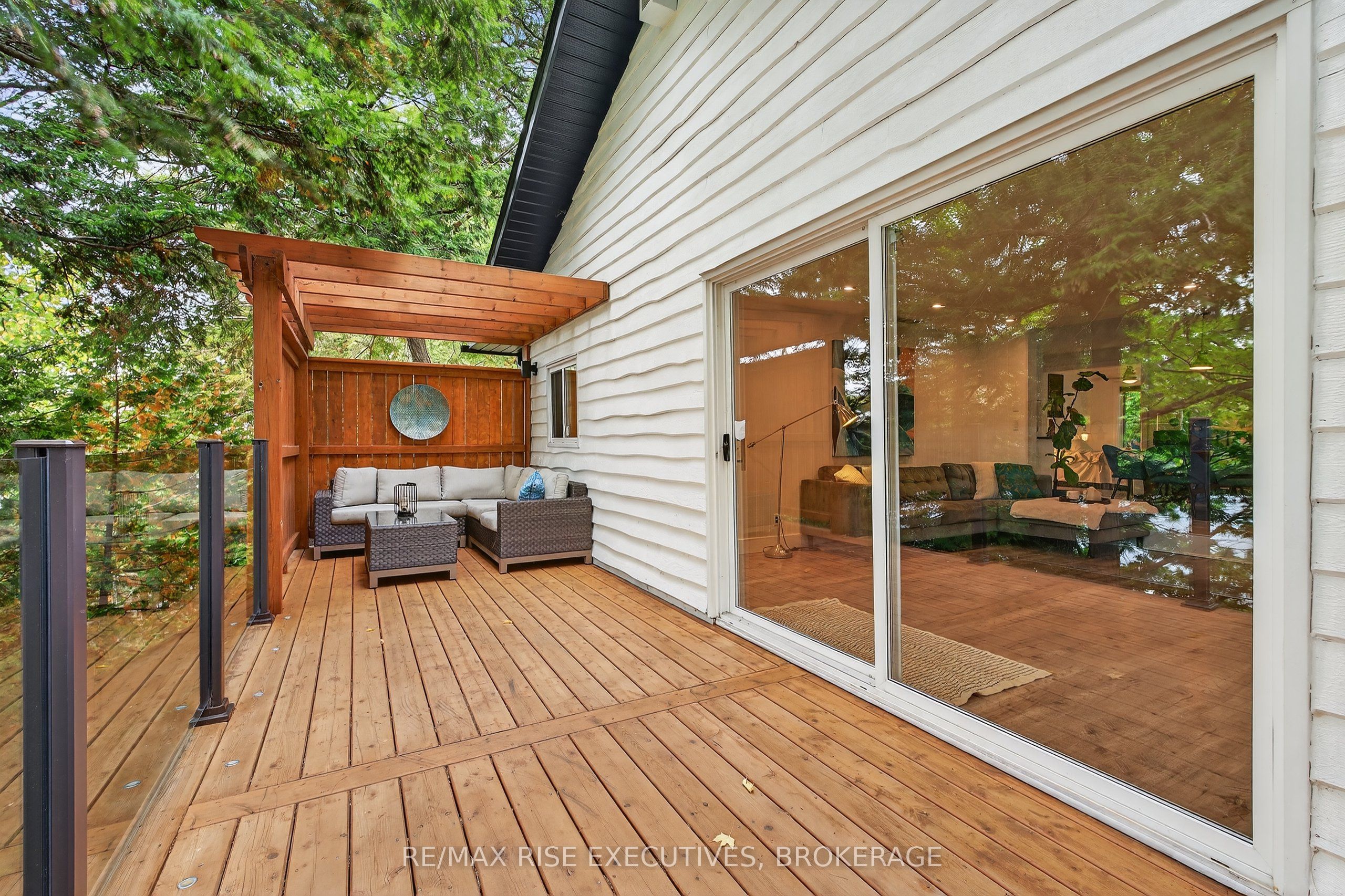 973 Foster Bay Lane Property Photo 7