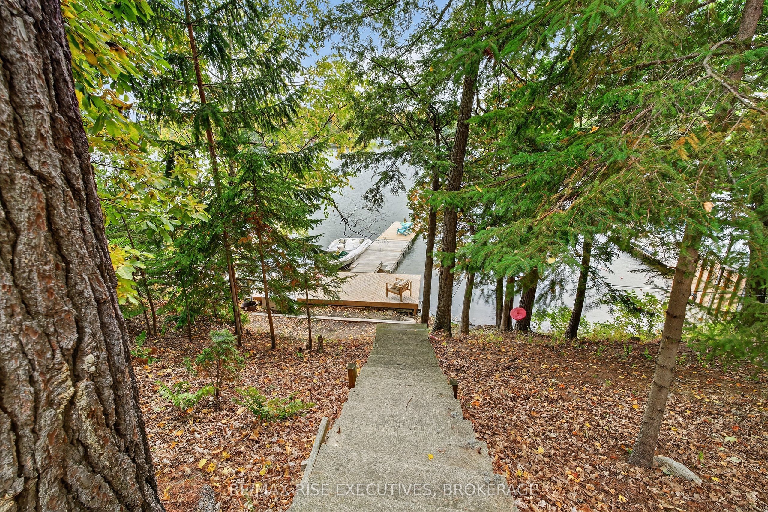973 Foster Bay Lane Property Photo 43