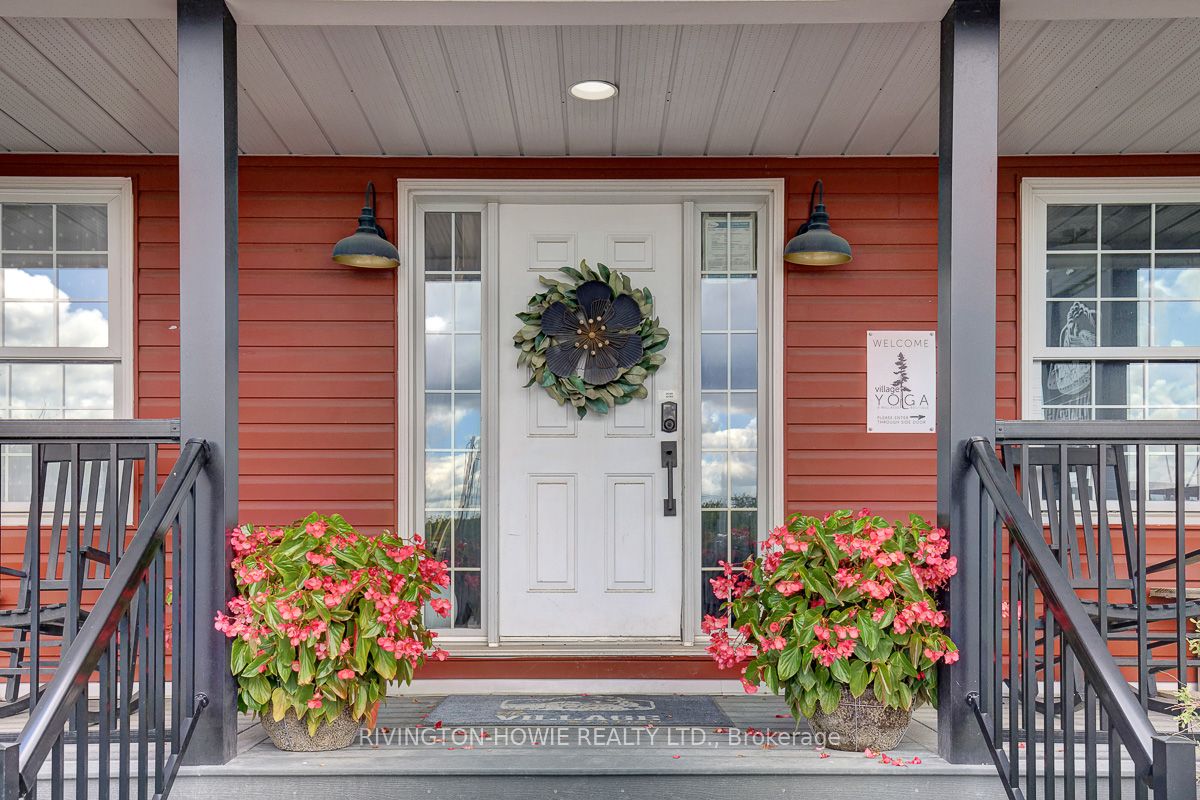 3722 Carp Road Property Photo 4