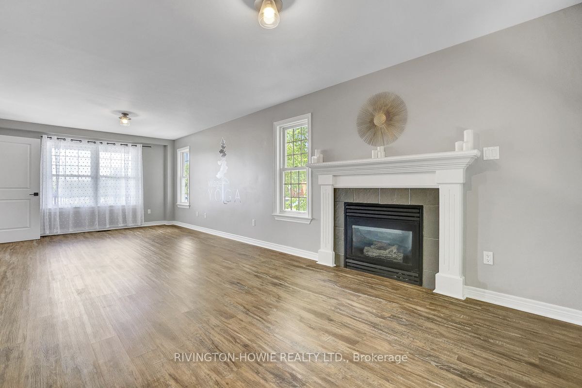 3722 Carp Road Property Photo 14