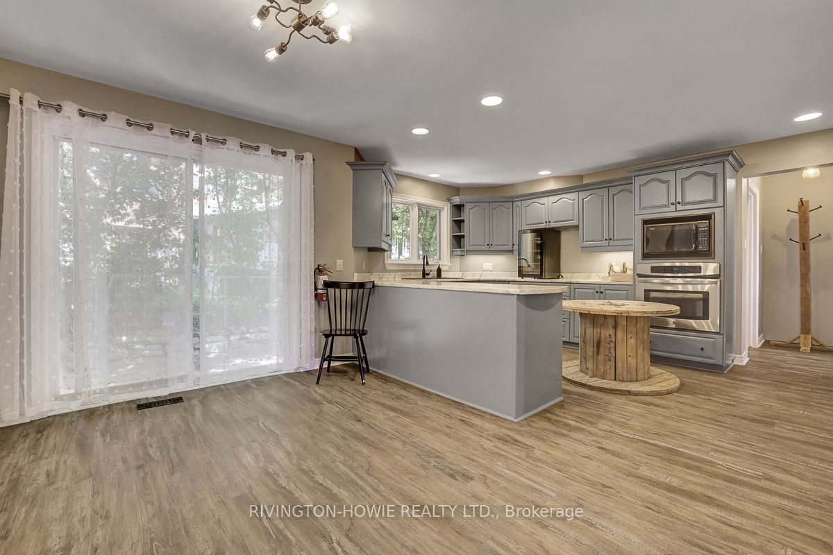 3722 Carp Road Property Photo 18