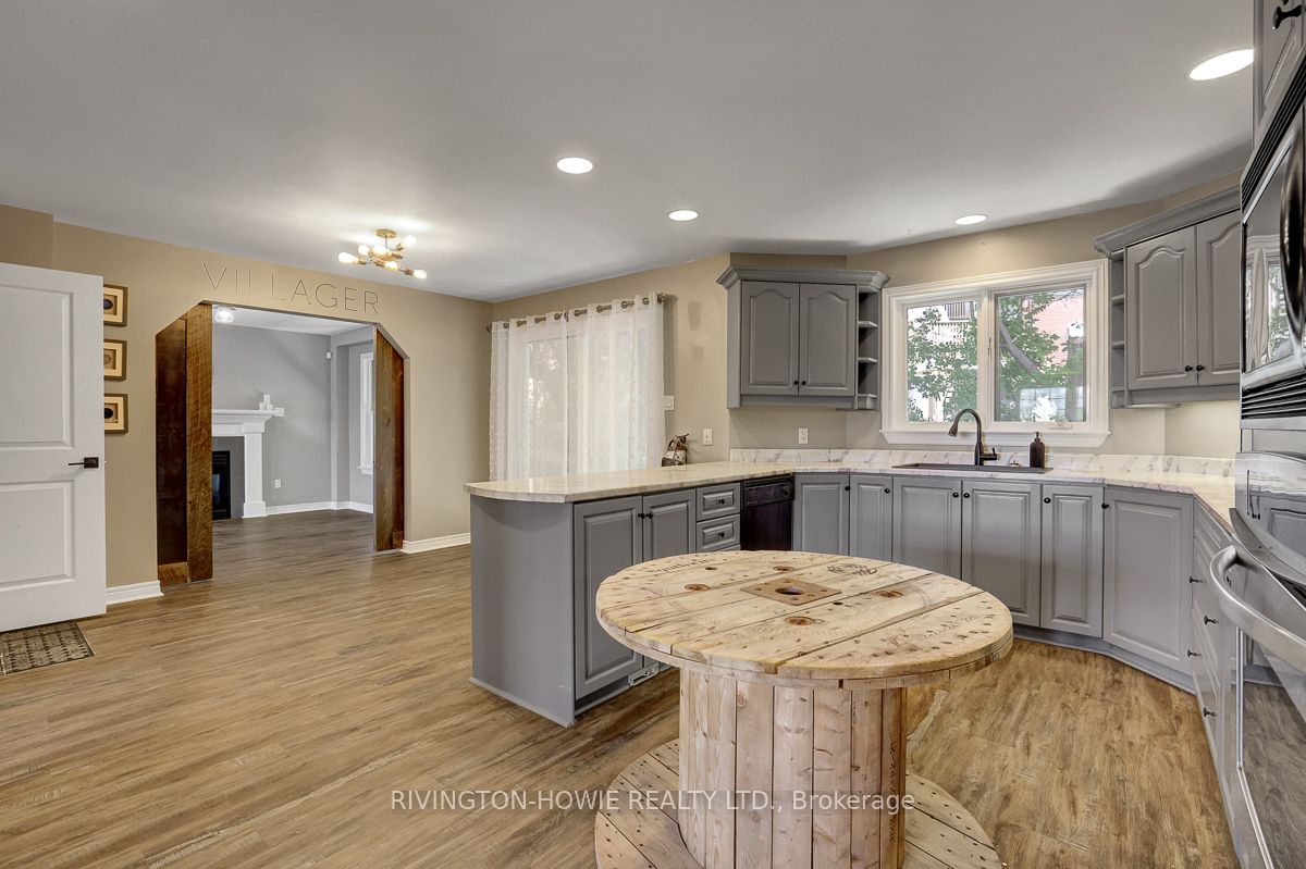 3722 Carp Road Property Photo 22