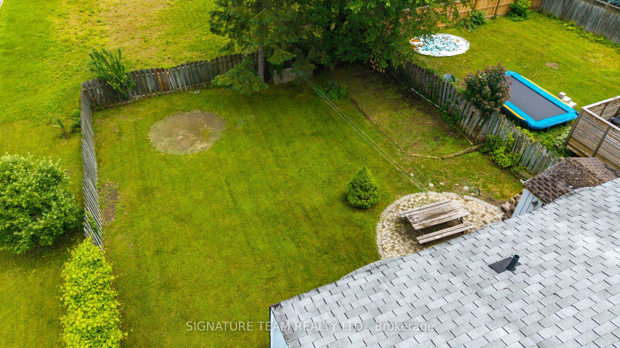 401 Broadview Drive Property Photo 9