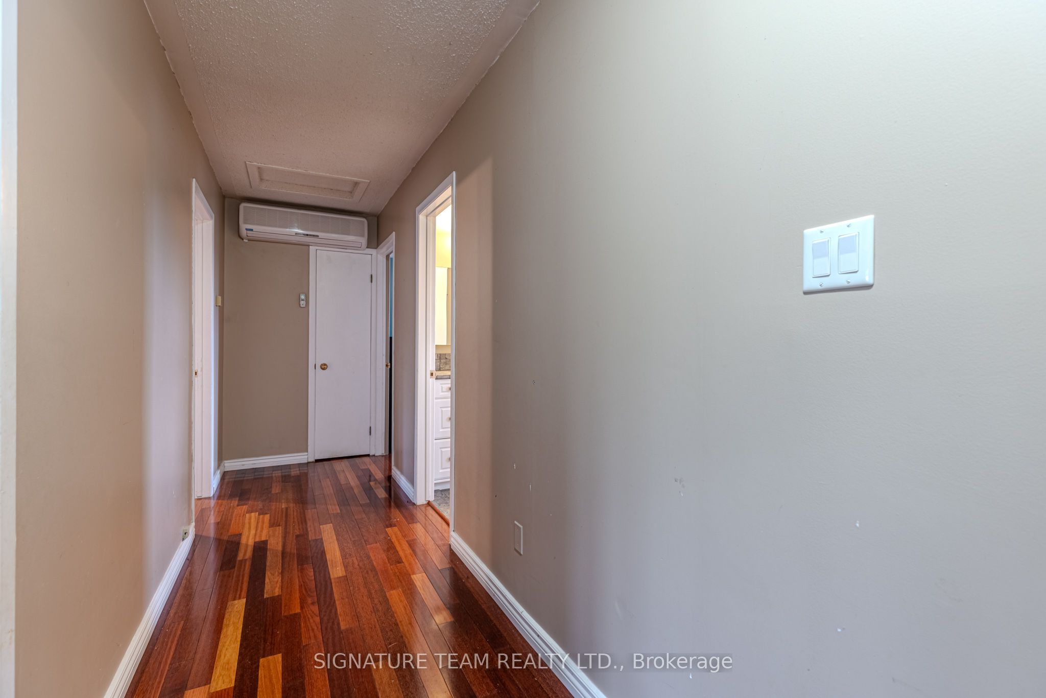 401 Broadview Drive Property Photo 15