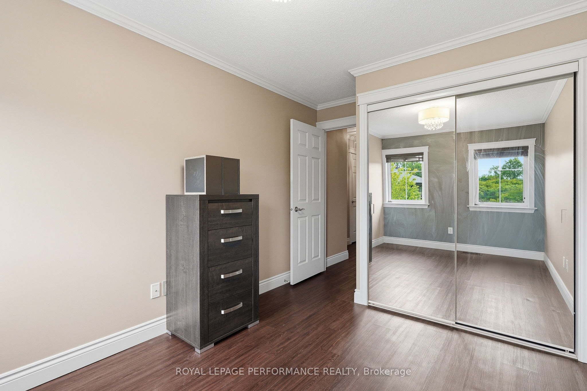 285 Titanium Private B Property Photo 19