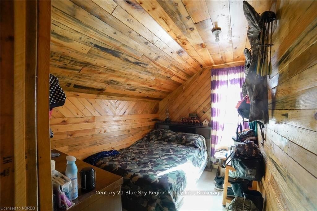 1772 Leighton Road Property Photo 6