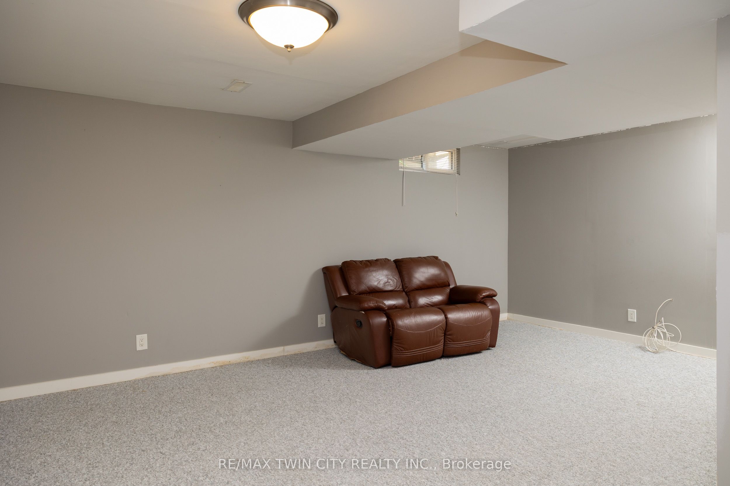 7 Graystone Court Property Photo 15