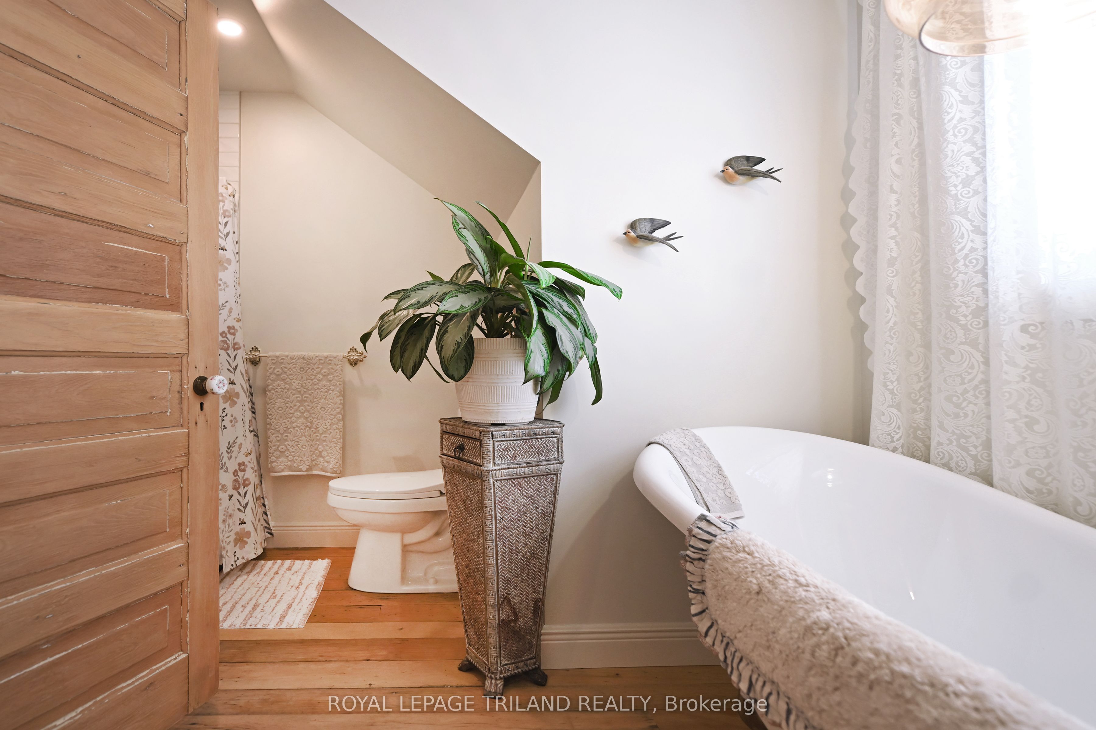 5540 Carriage Road Property Photo 29