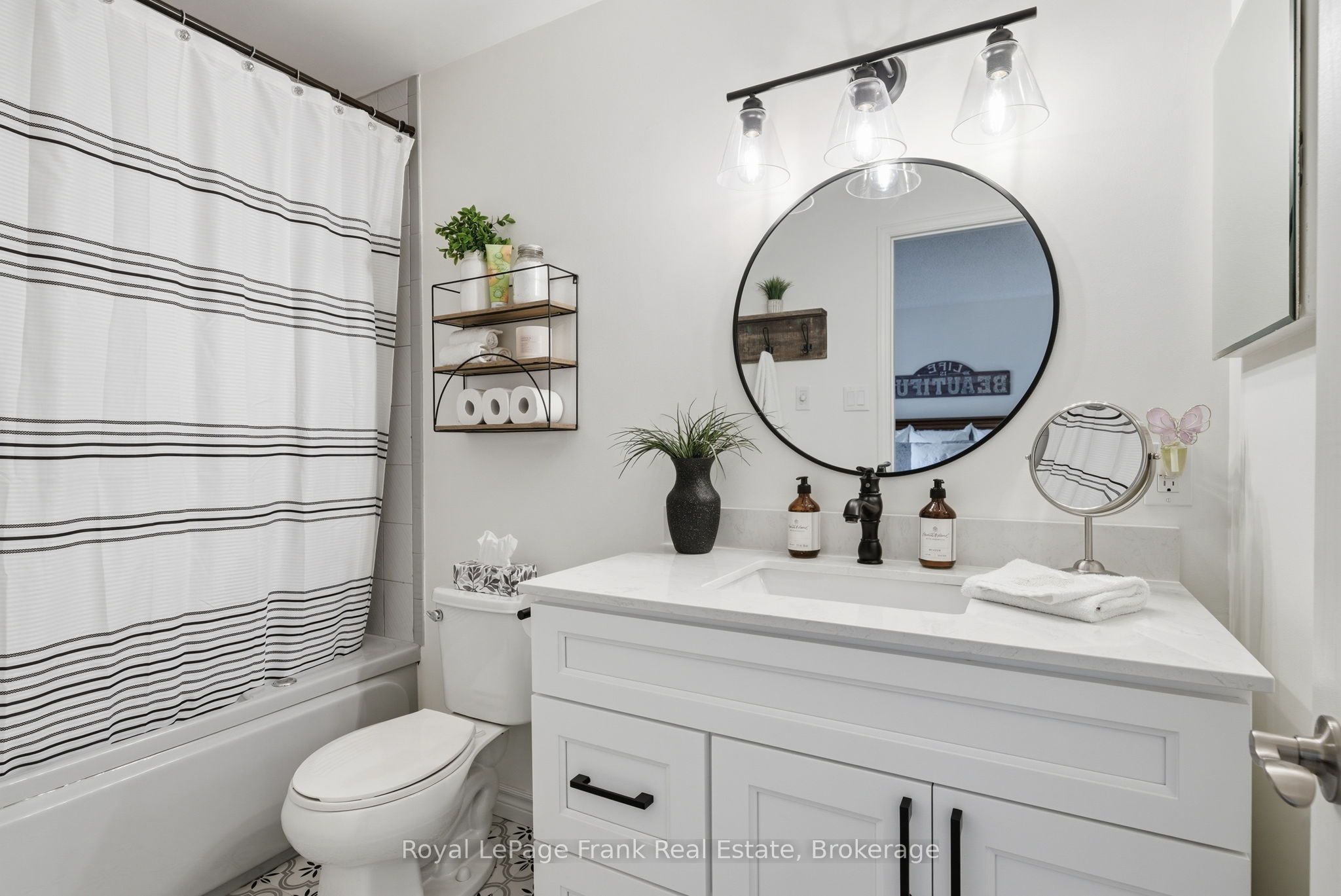 128 River Road Property Photo 16