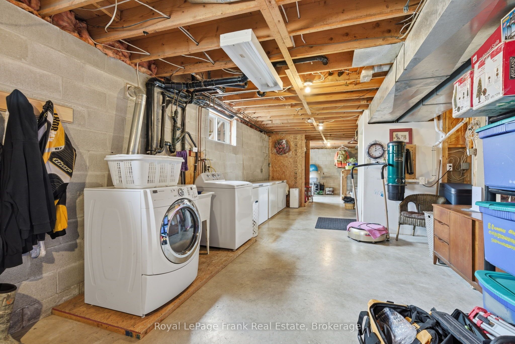 128 River Road Property Photo 31