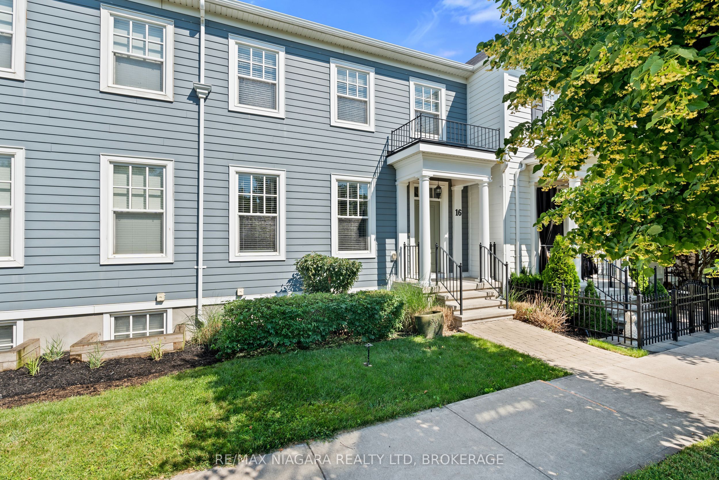 16 Macdonell Road Property Photo 35