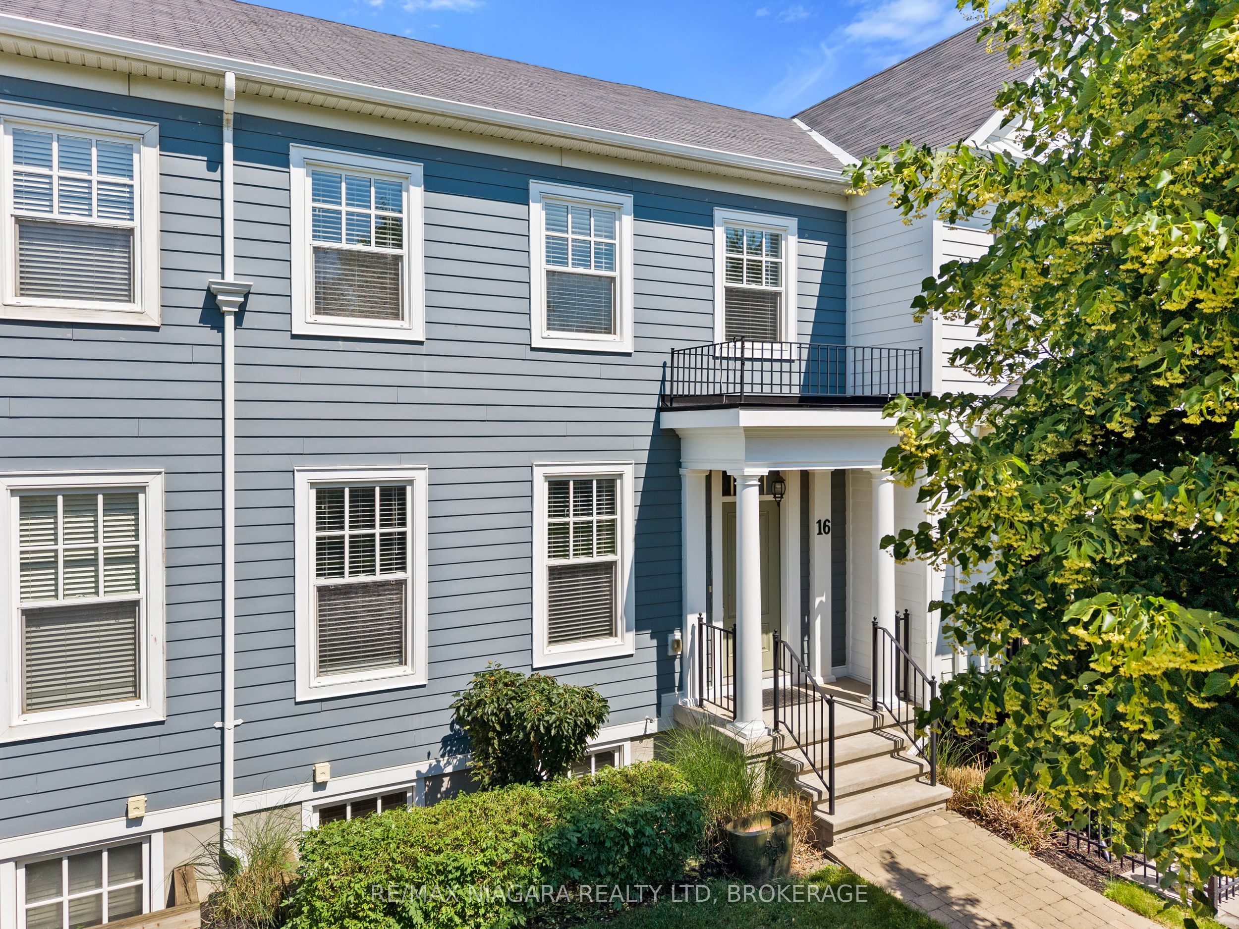 16 Macdonell Road Property Photo 36