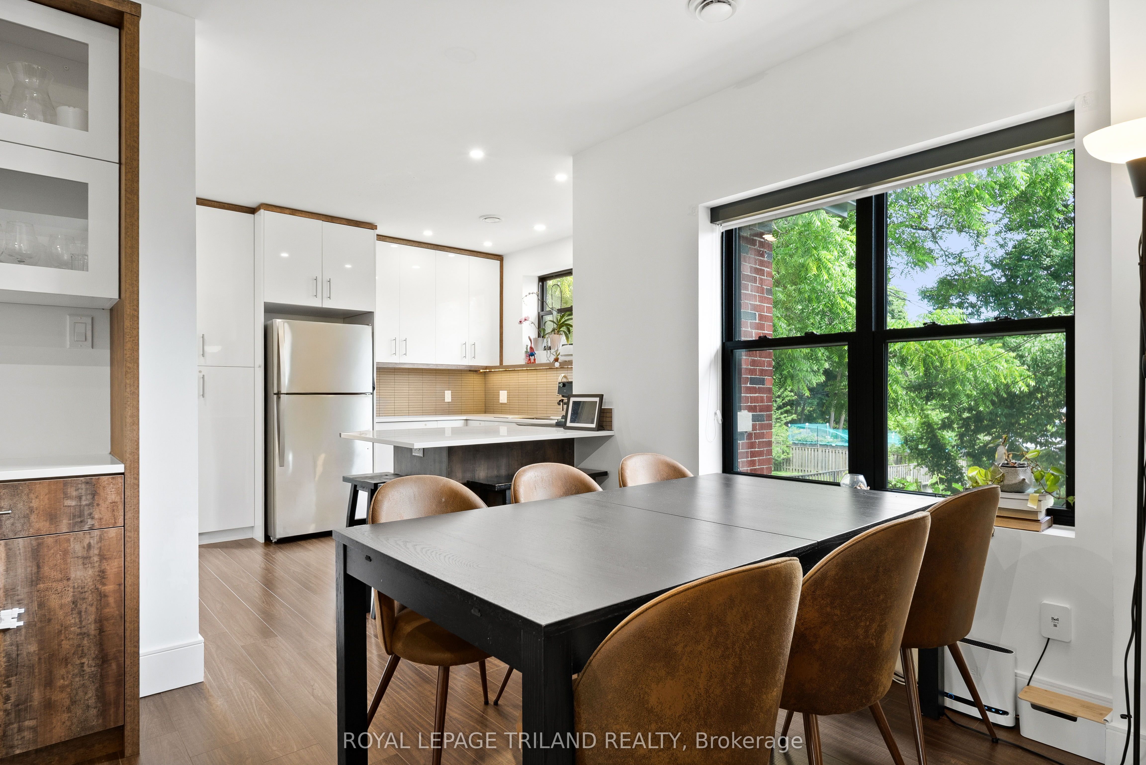 130 Windsor Crescent 3 Property Photo 11