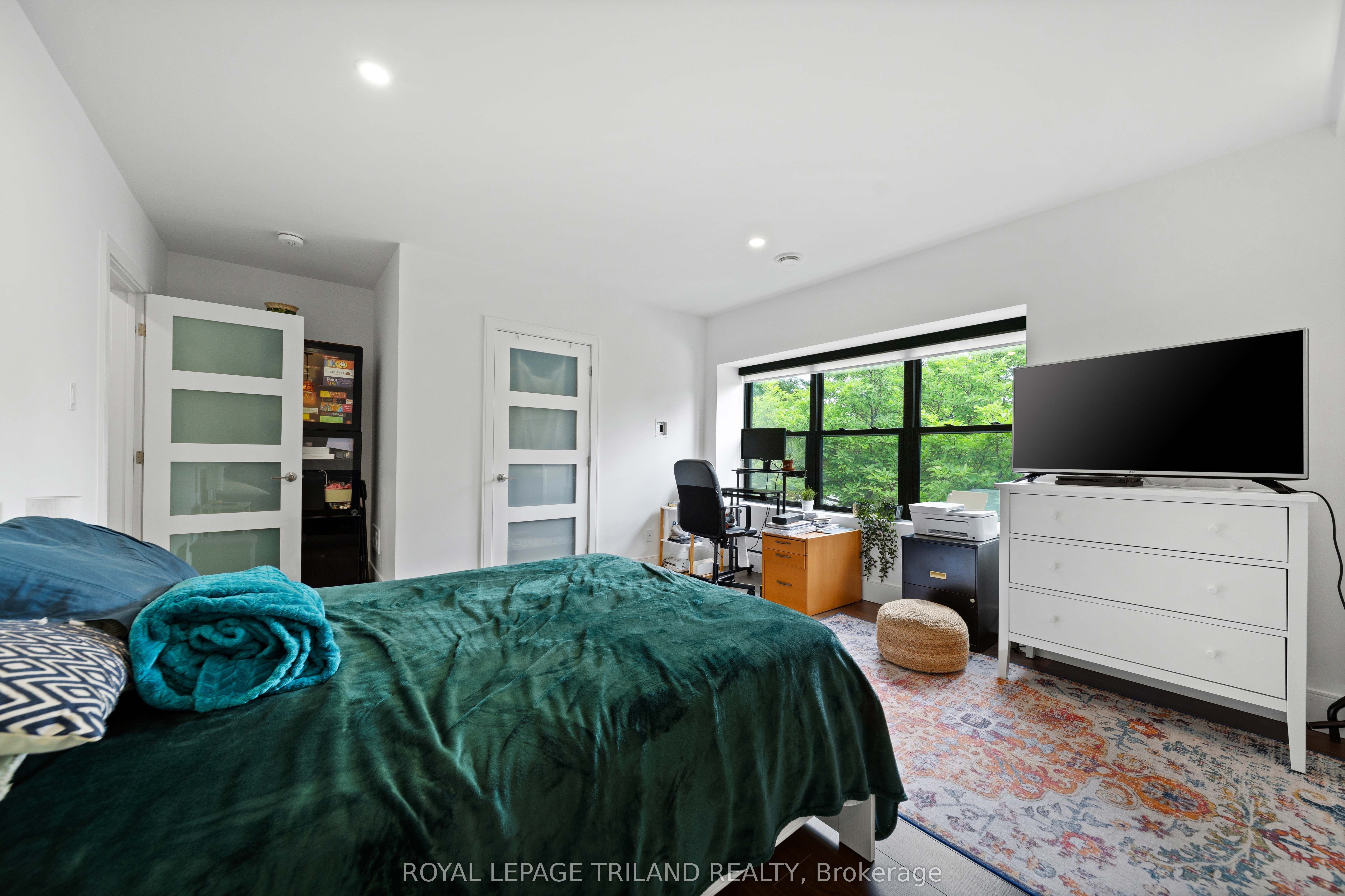 130 Windsor Crescent 3 Property Photo 23