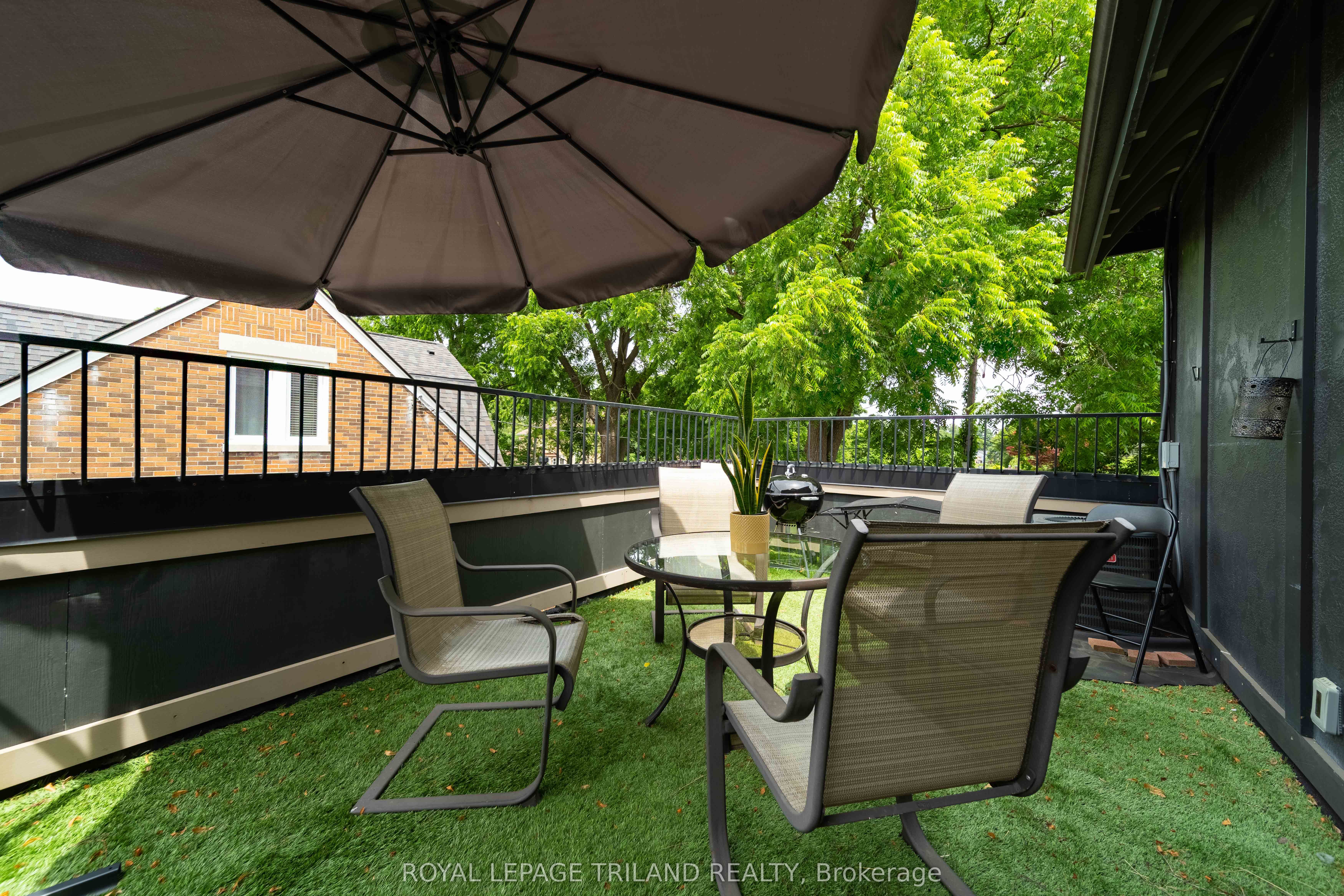 130 Windsor Crescent 3 Property Photo 36