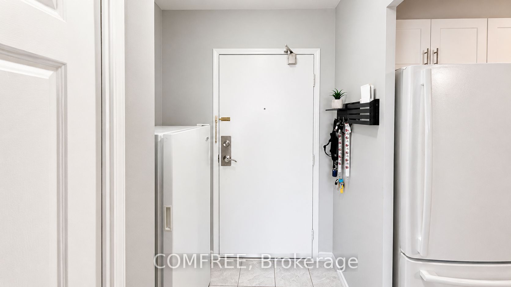 563 Mornington Avenue 508 Property Photo 6