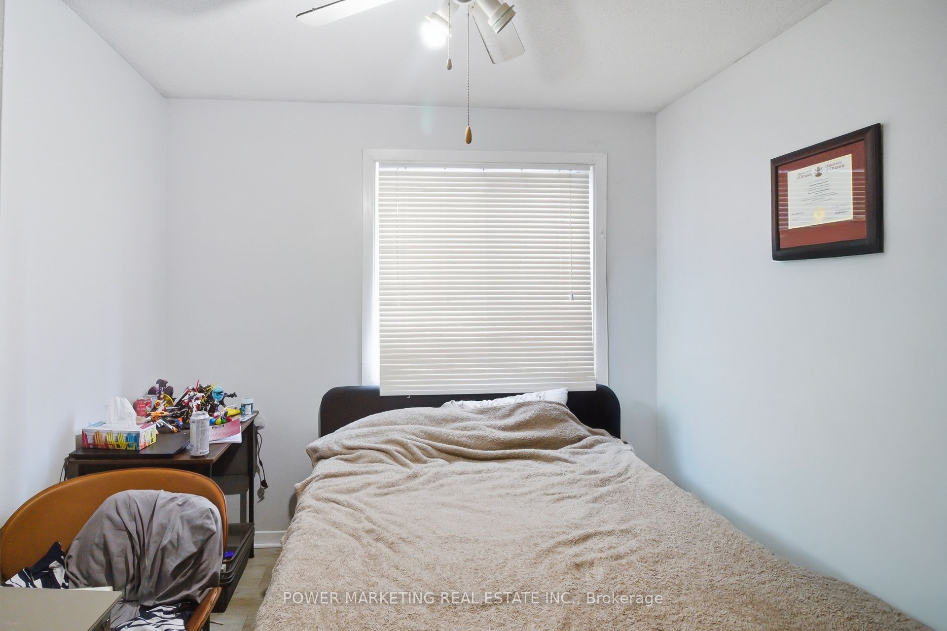 37 Robinson Avenue G Property Photo 9