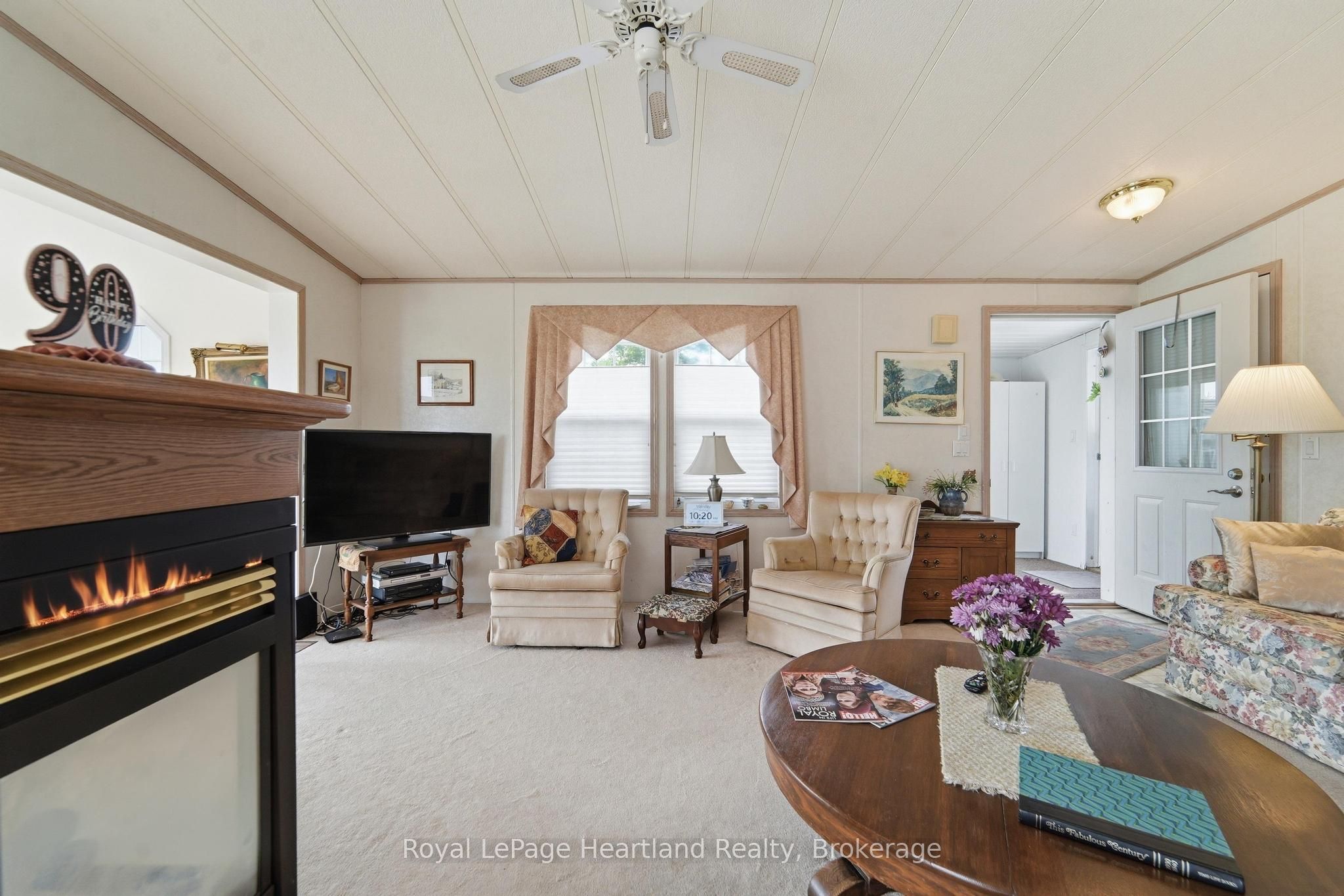 40 Algonquin Lane Property Photo 7