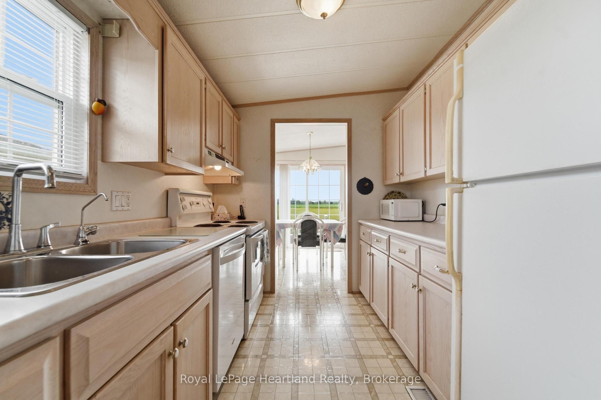 40 Algonquin Lane Property Photo 15