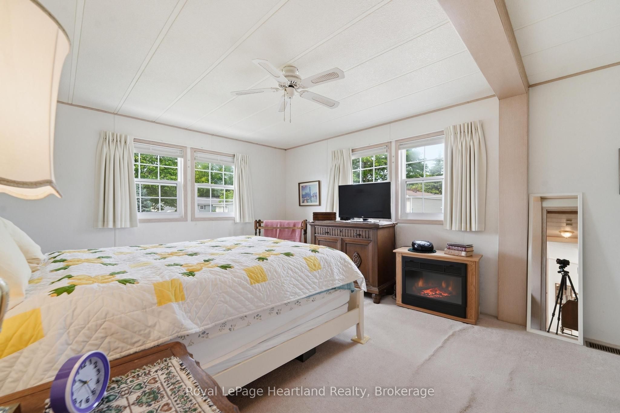 40 Algonquin Lane Property Photo 21