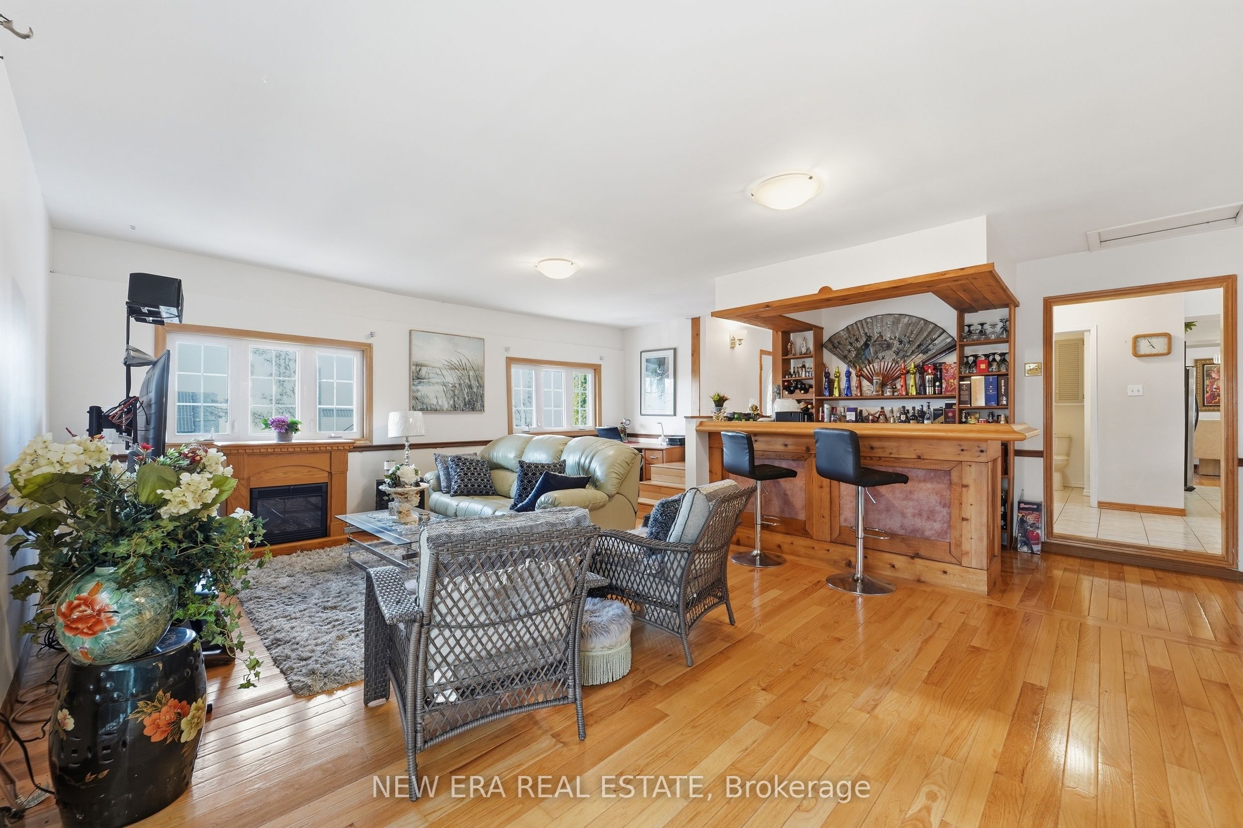 645 Hatton Avenue Property Photo 14