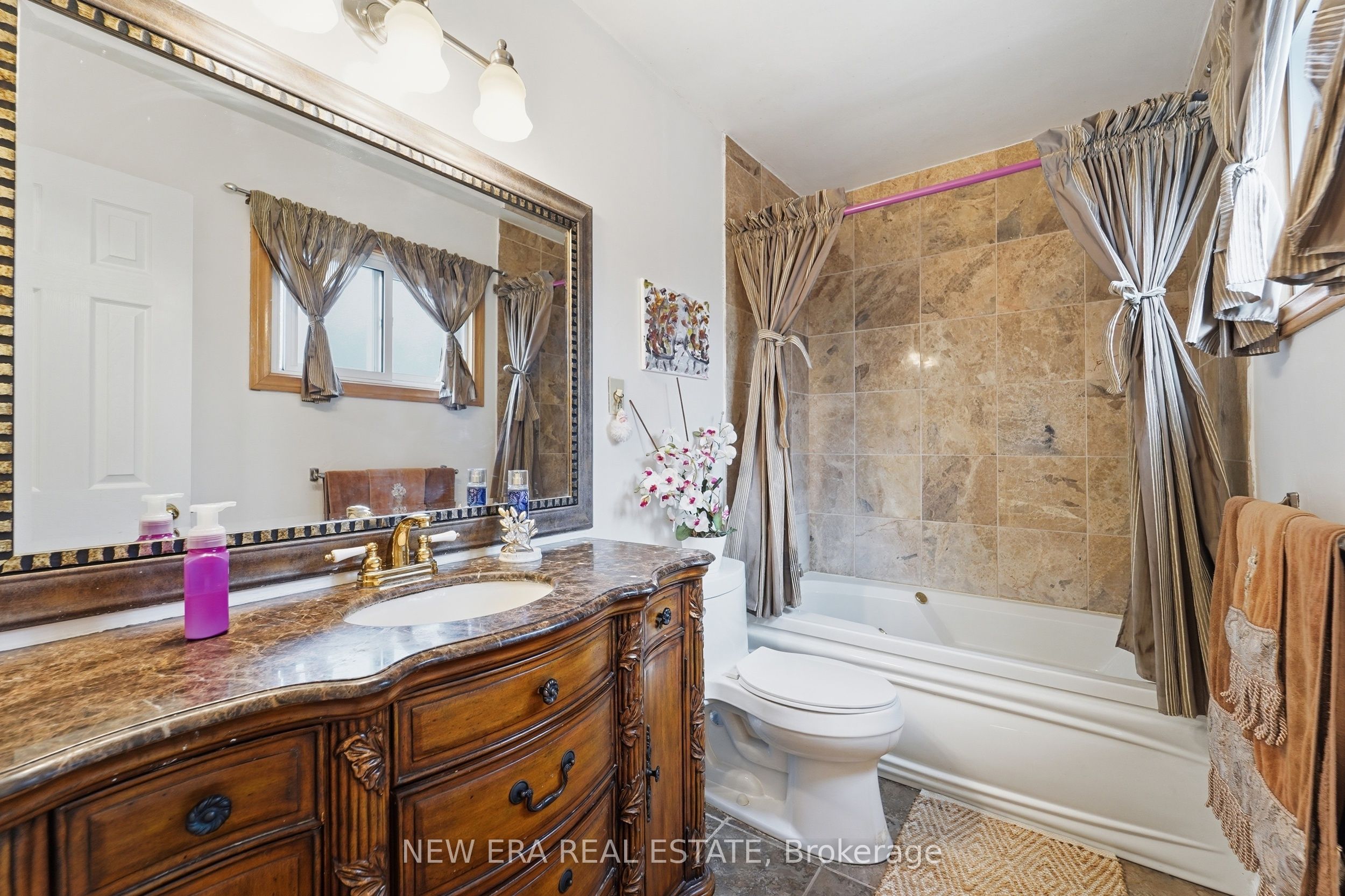 645 Hatton Avenue Property Photo 17