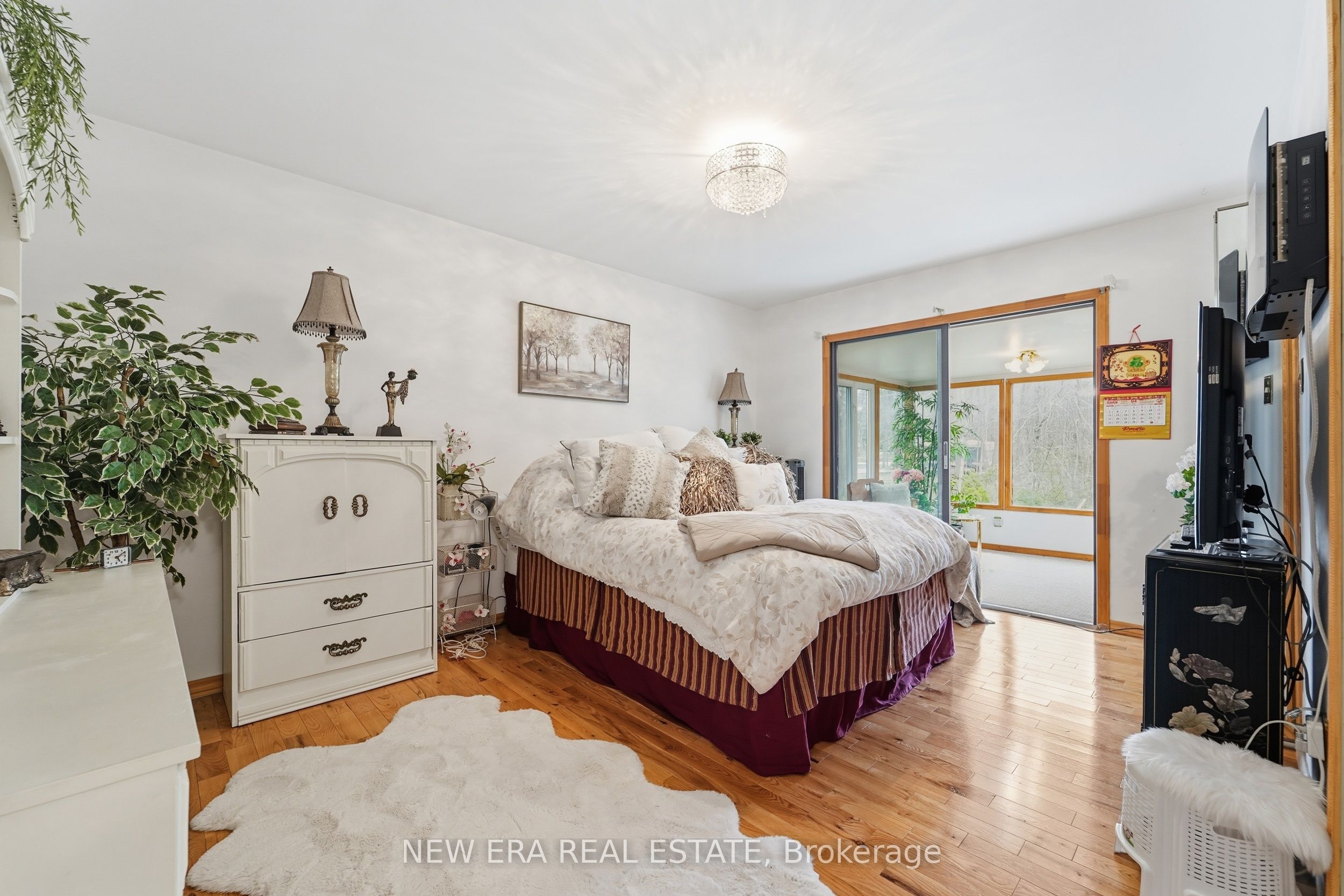 645 Hatton Avenue Property Photo 22