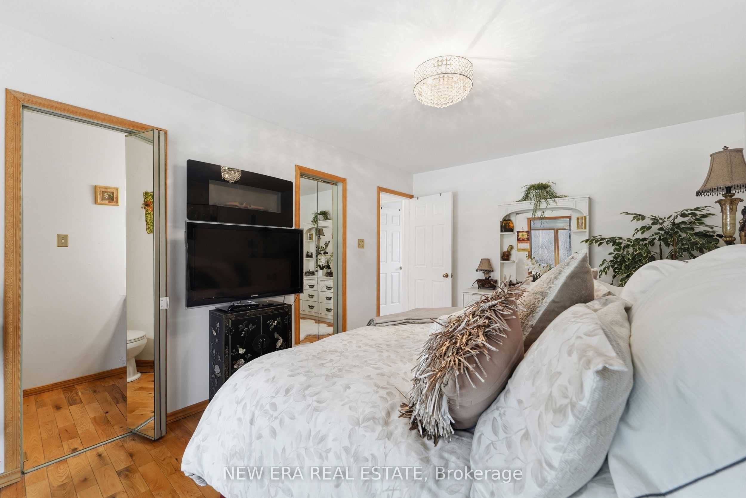645 Hatton Avenue Property Photo 23