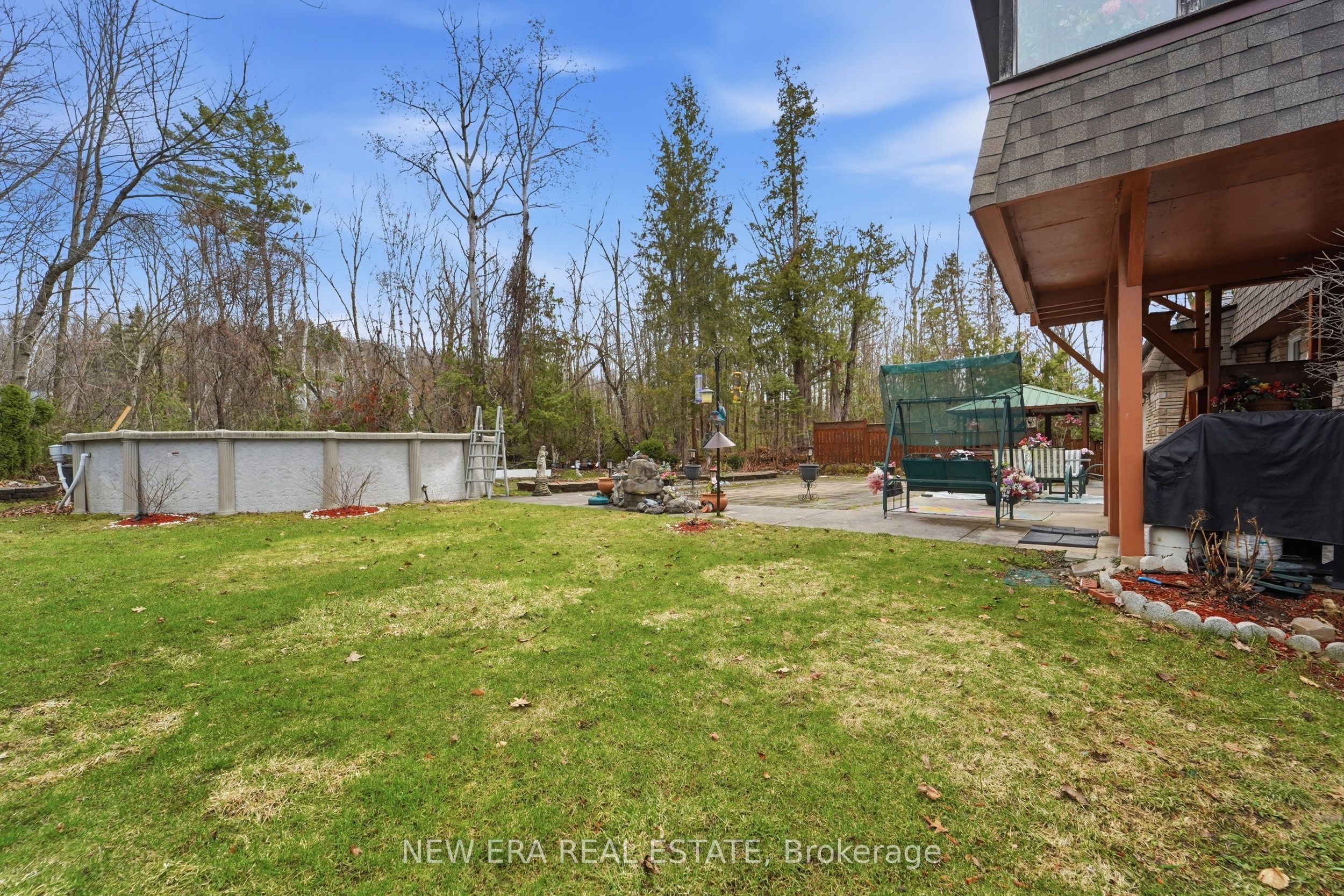 645 Hatton Avenue Property Photo 33
