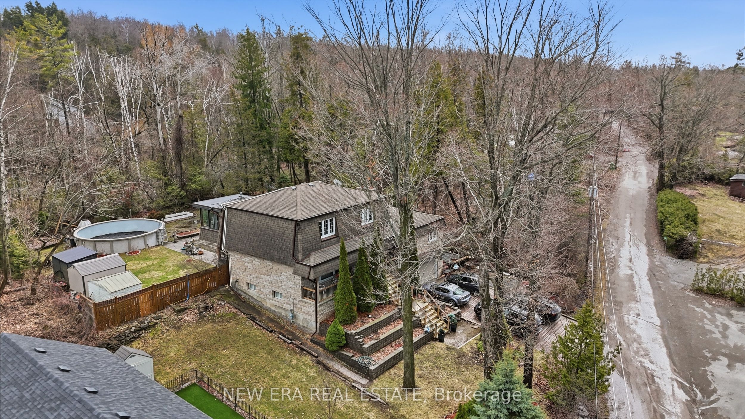 645 Hatton Avenue Property Photo 35