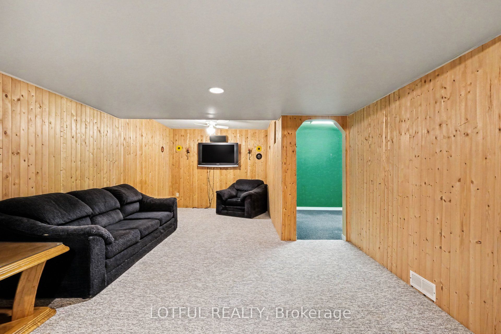52 Fair Oaks Crescent Property Photo 21
