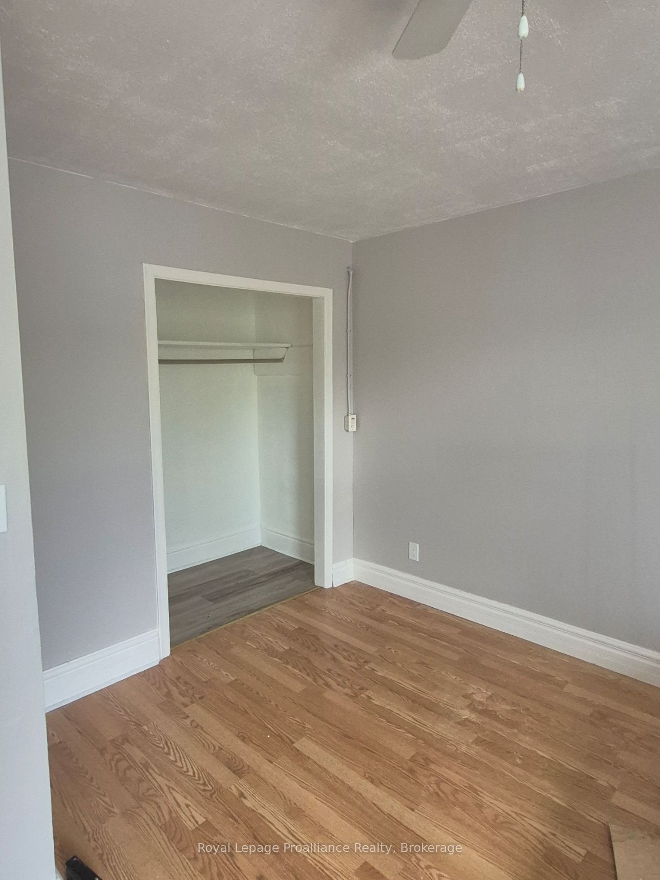 21 King Street E Property Photo 16