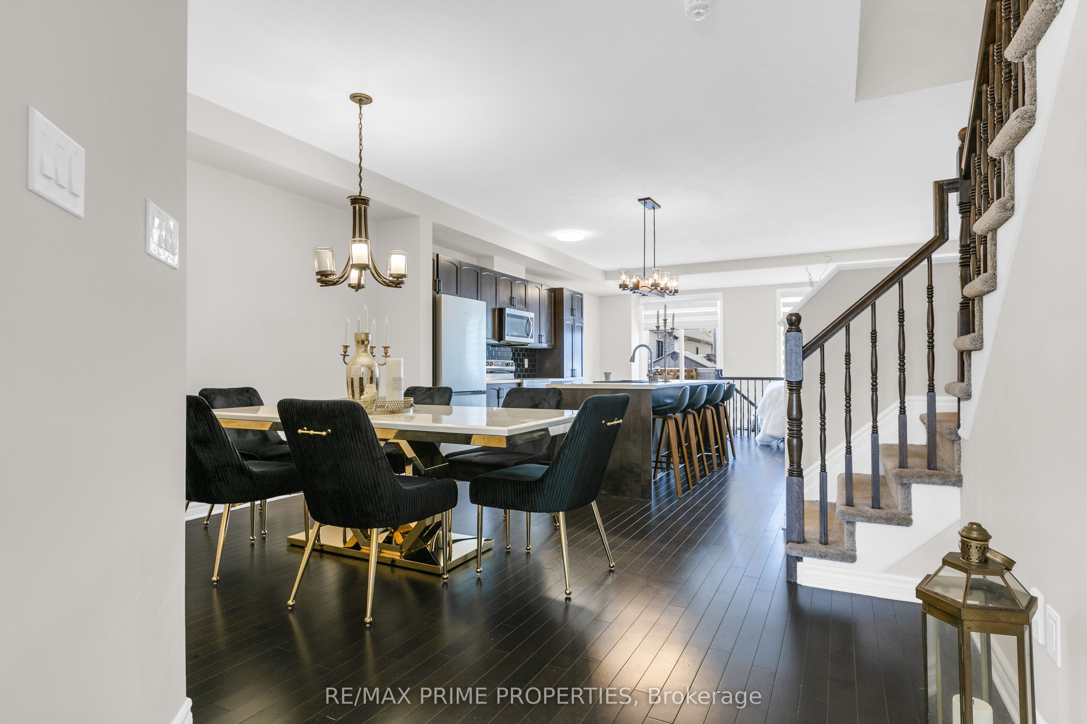 1149 Beckett Crescent Property Photo 4